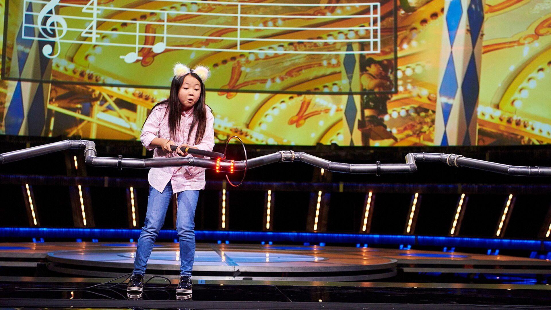 Canada's Smartest Person Junior background