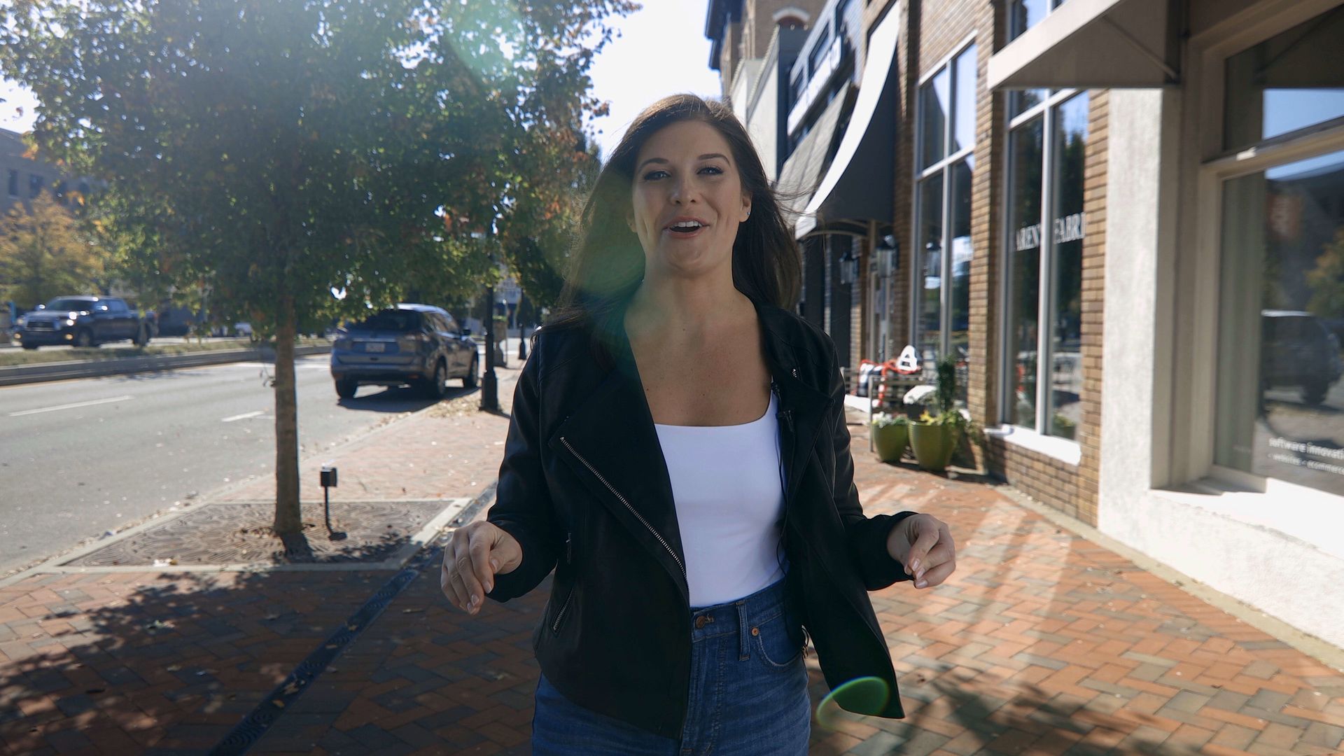 Foodie Road Trip with Skye Estroff background