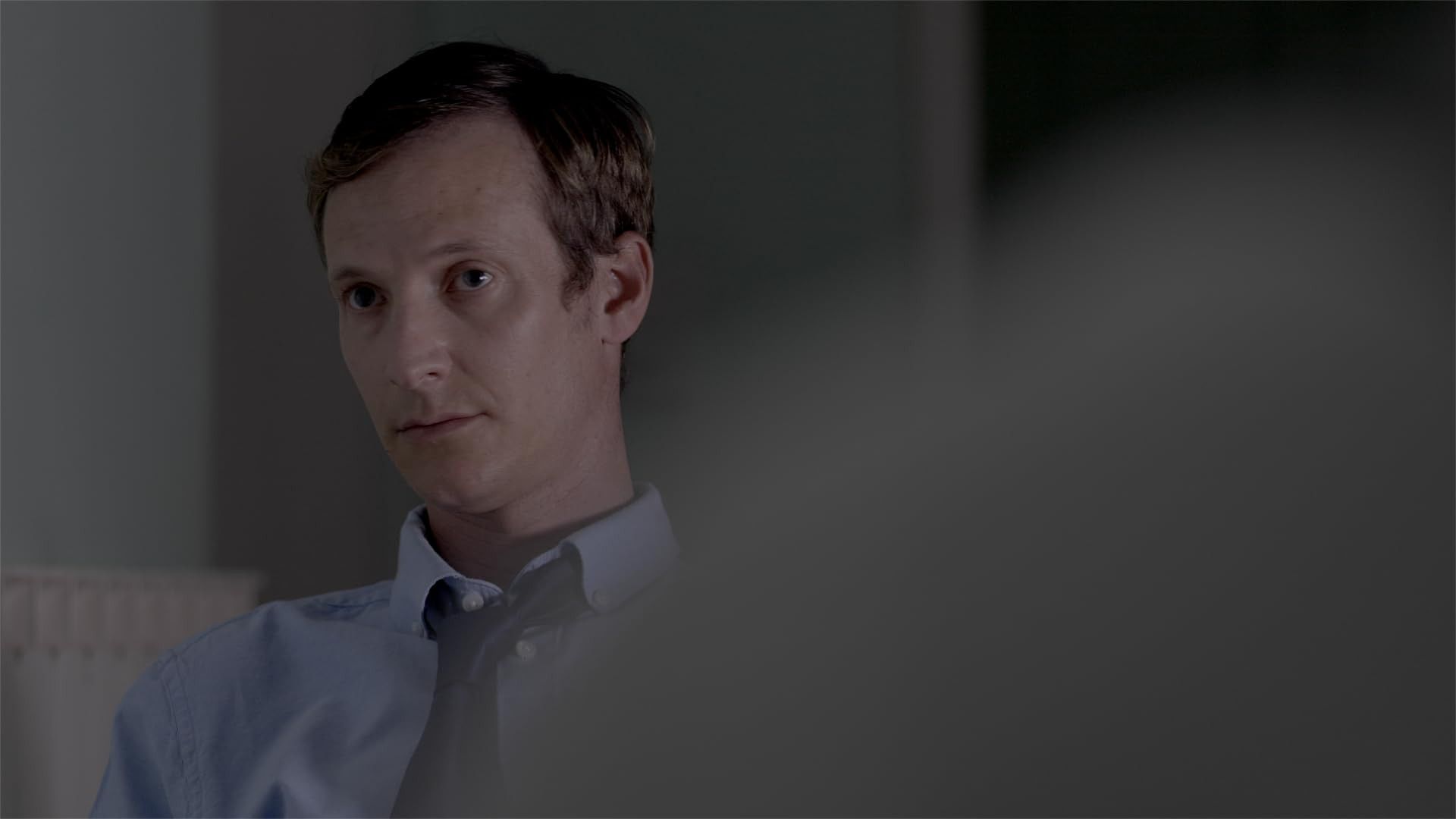 Murder in the Village: Who Killed the Doctor's Wife? background