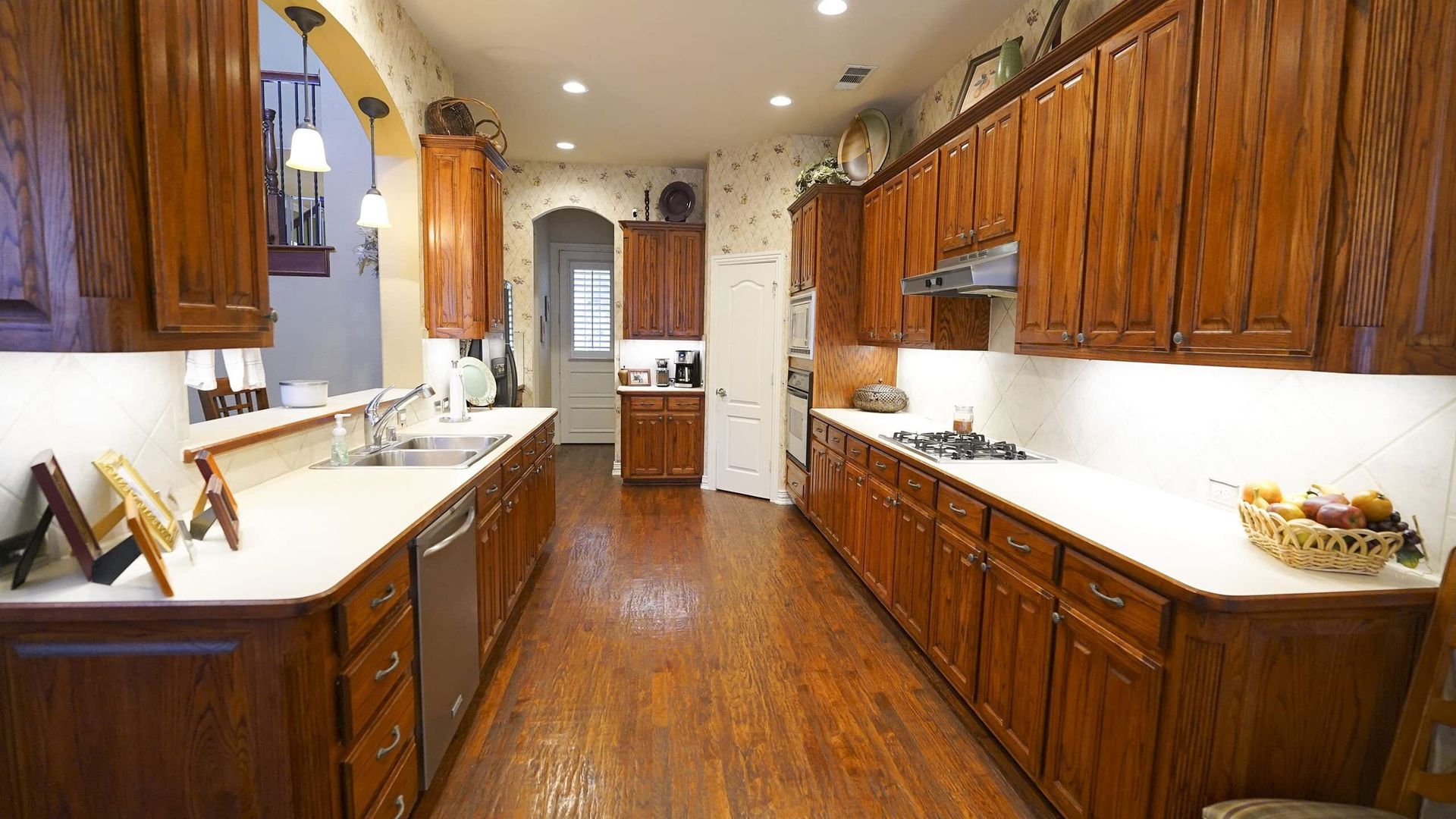 No Demo Reno background