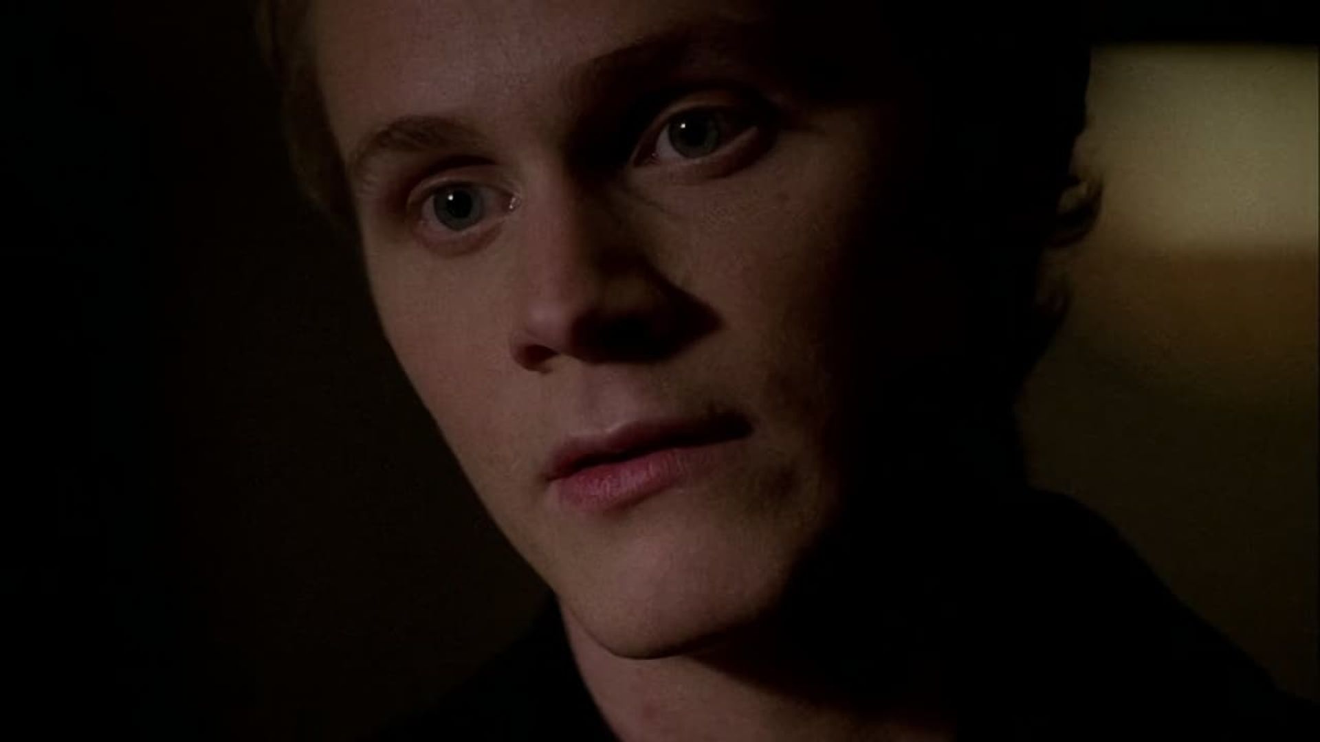 Alias background