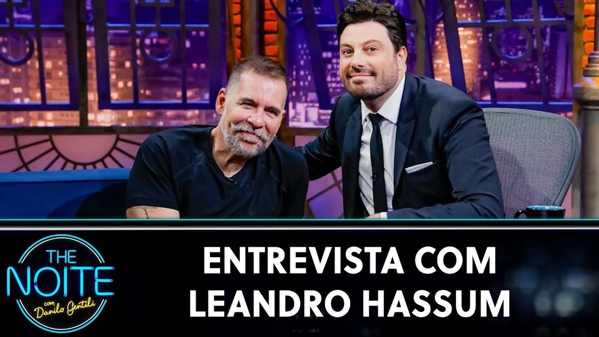 The Noite com Danilo Gentili background