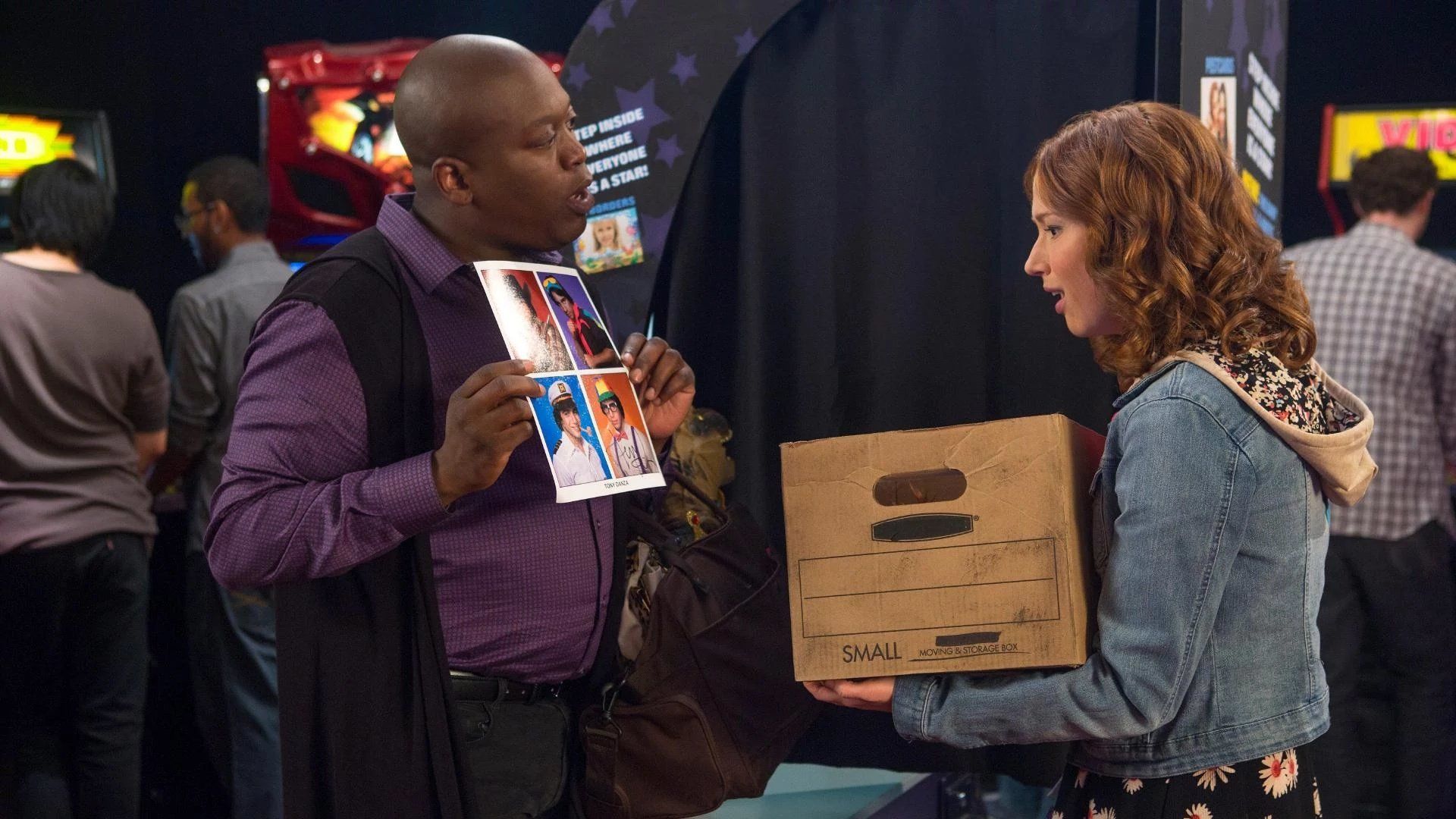 Unbreakable Kimmy Schmidt background