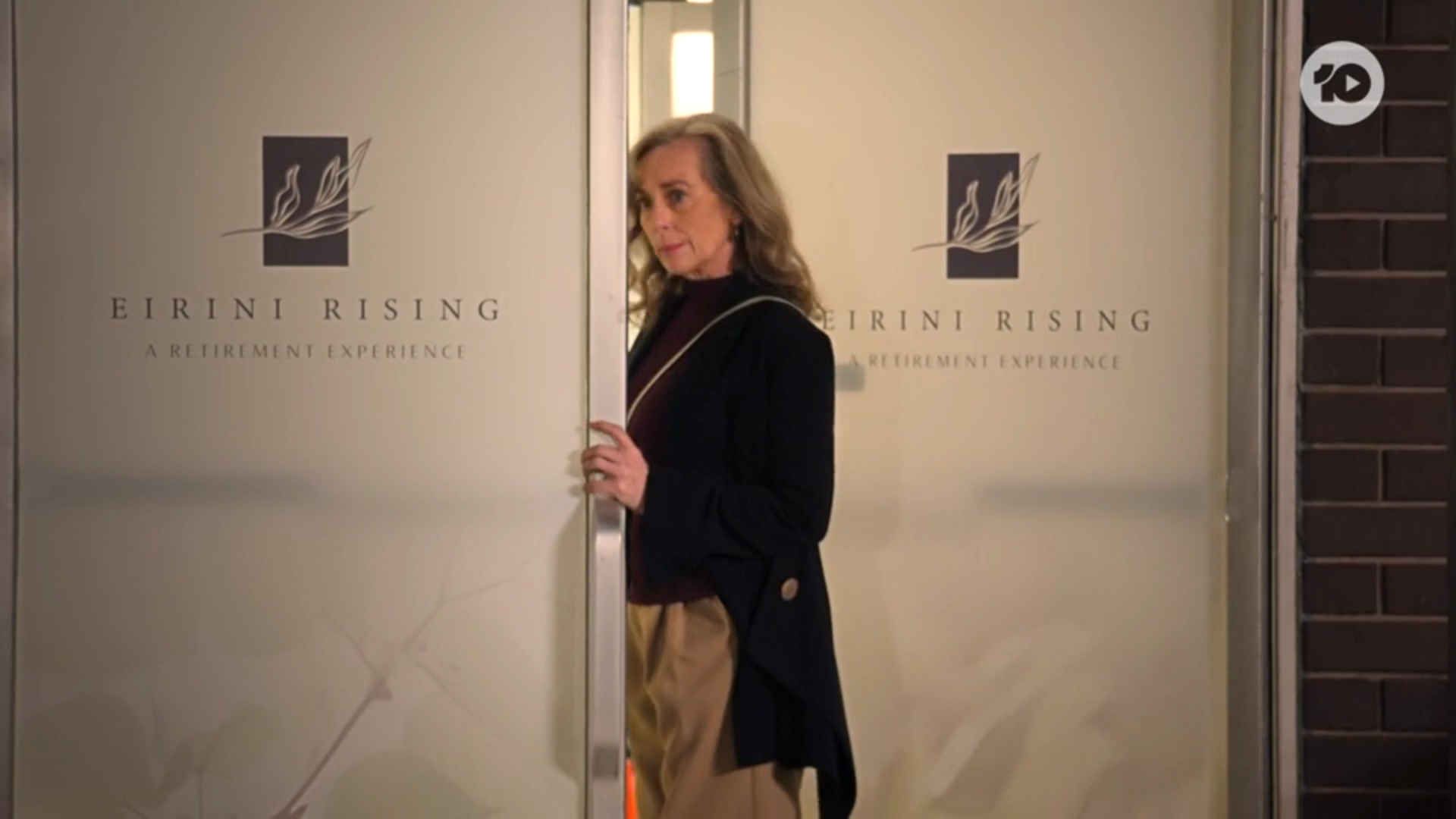 Neighbours background