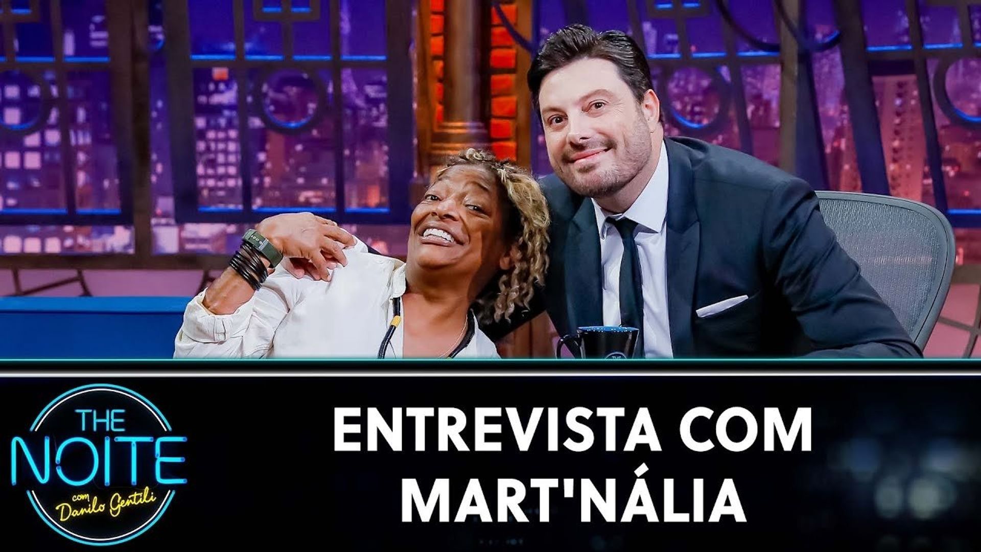 The Noite com Danilo Gentili background