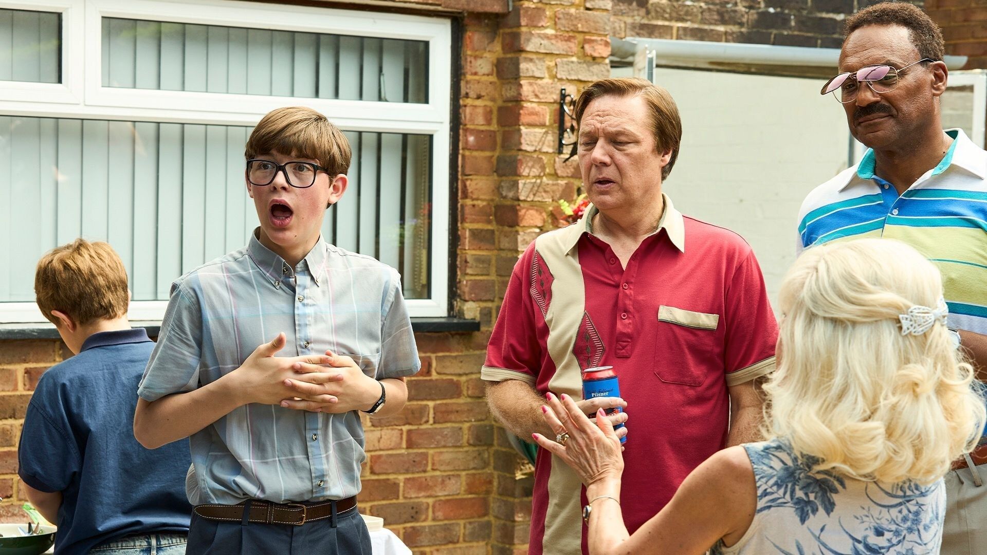 Changing Ends background