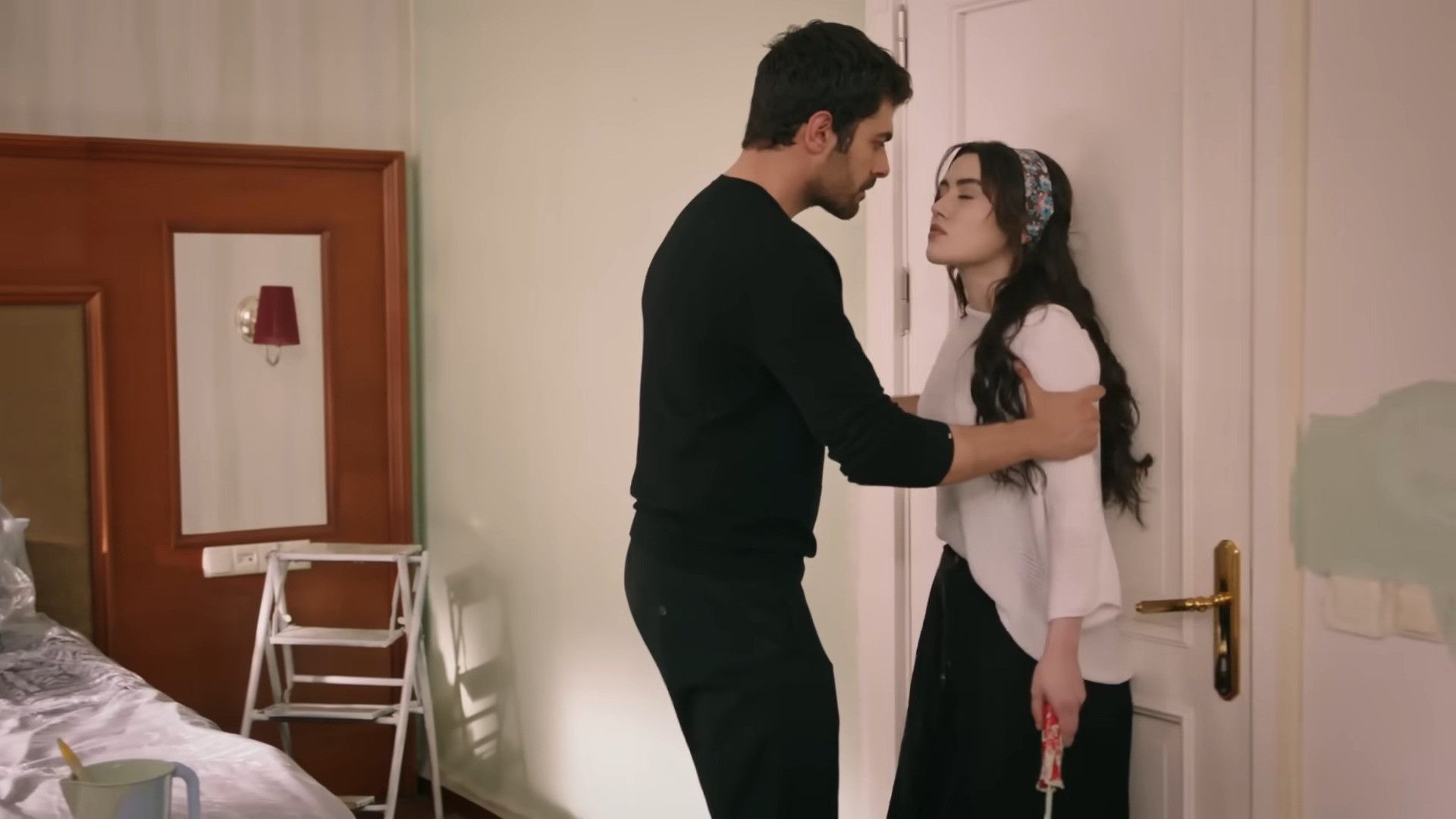 Rüzgarli Tepe background