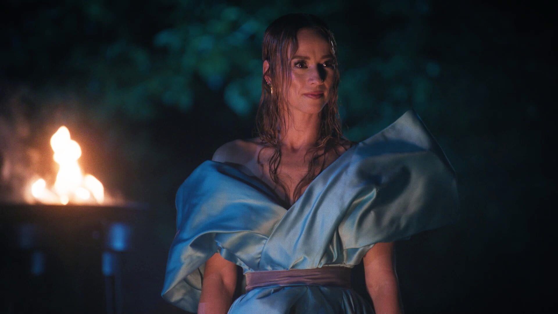 The Traitors Canada background