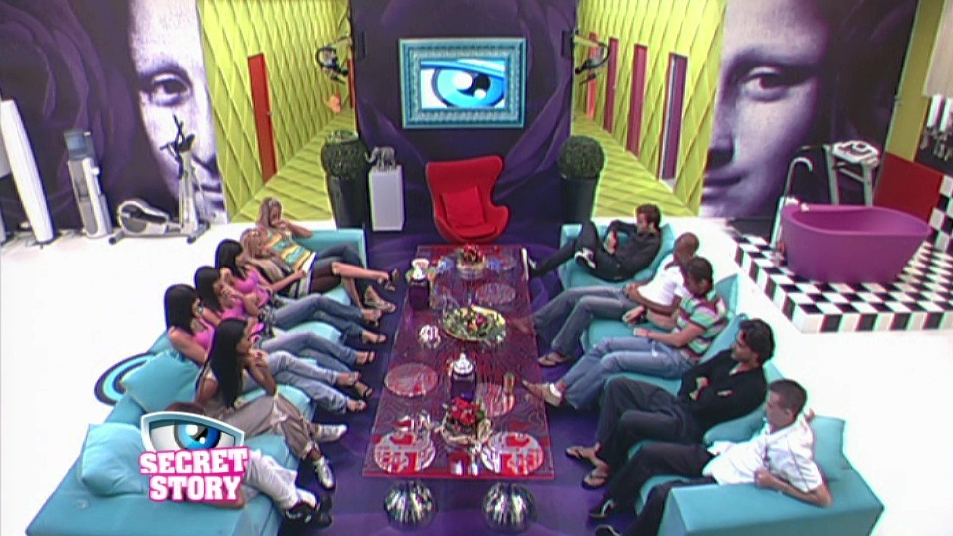 Secret Story background