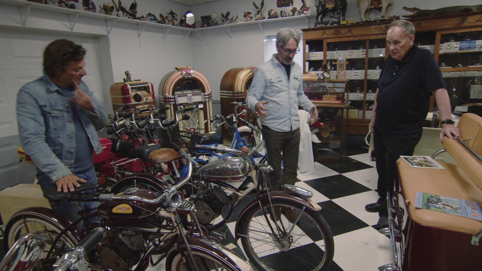 American Pickers background