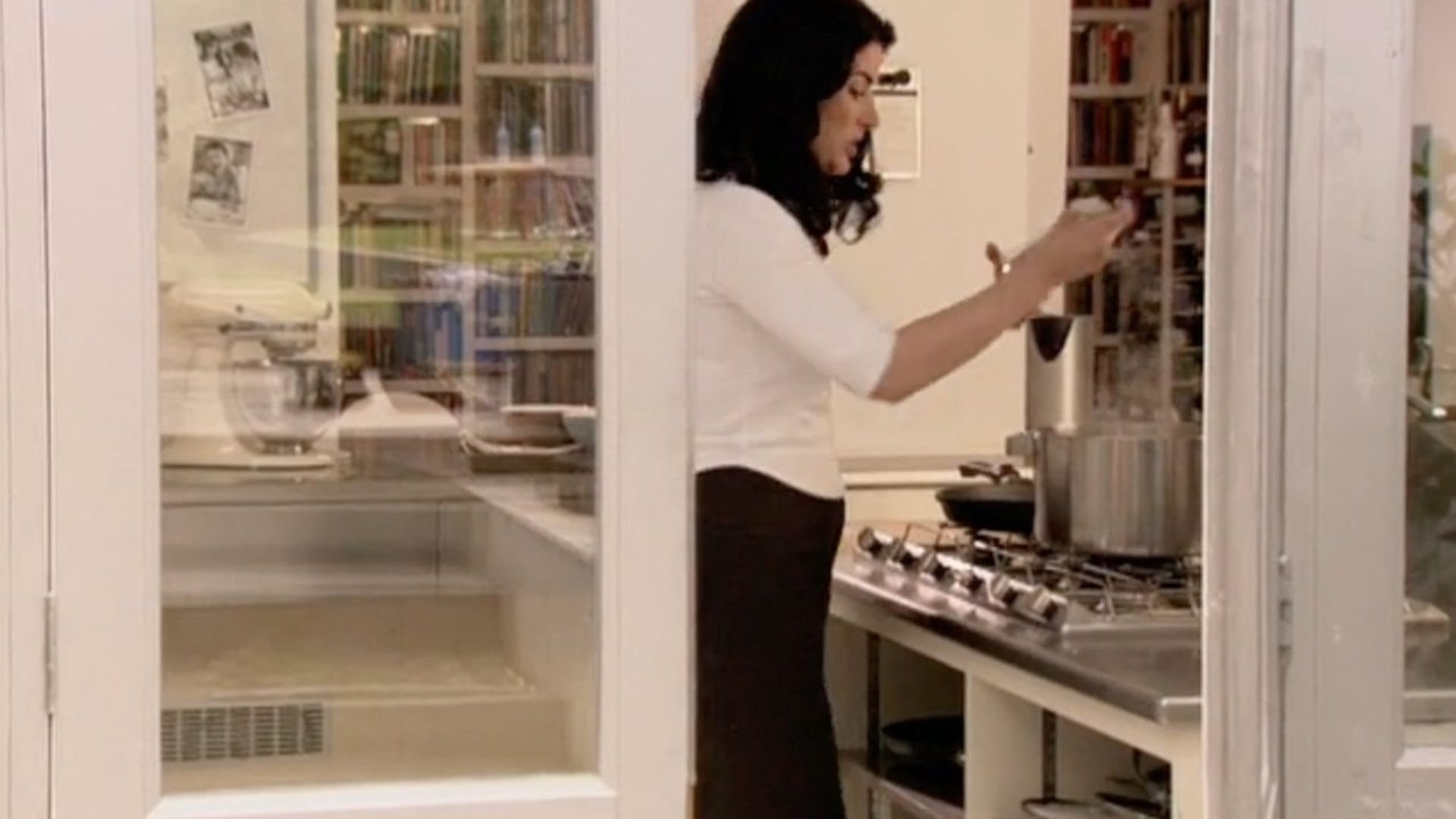 Forever Summer with Nigella background