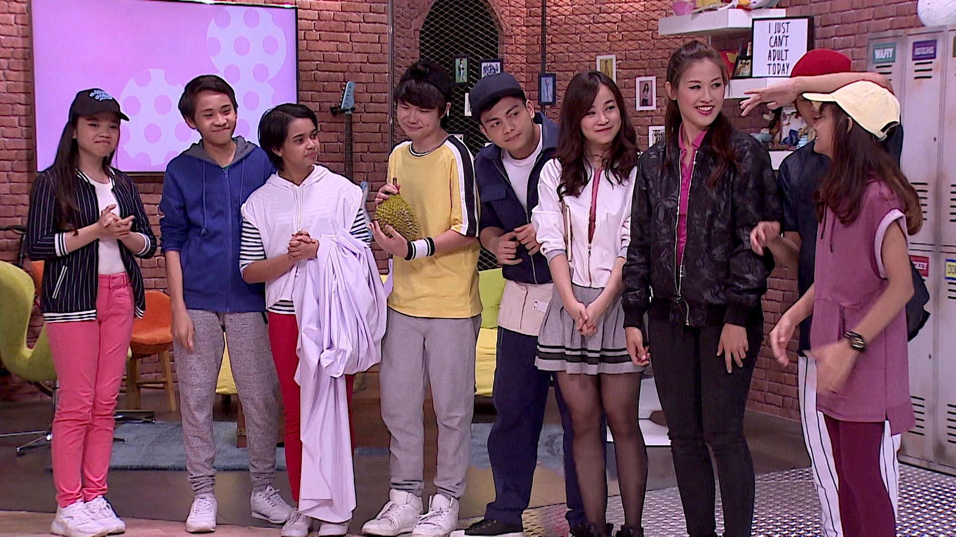 Club Mickey Mouse background