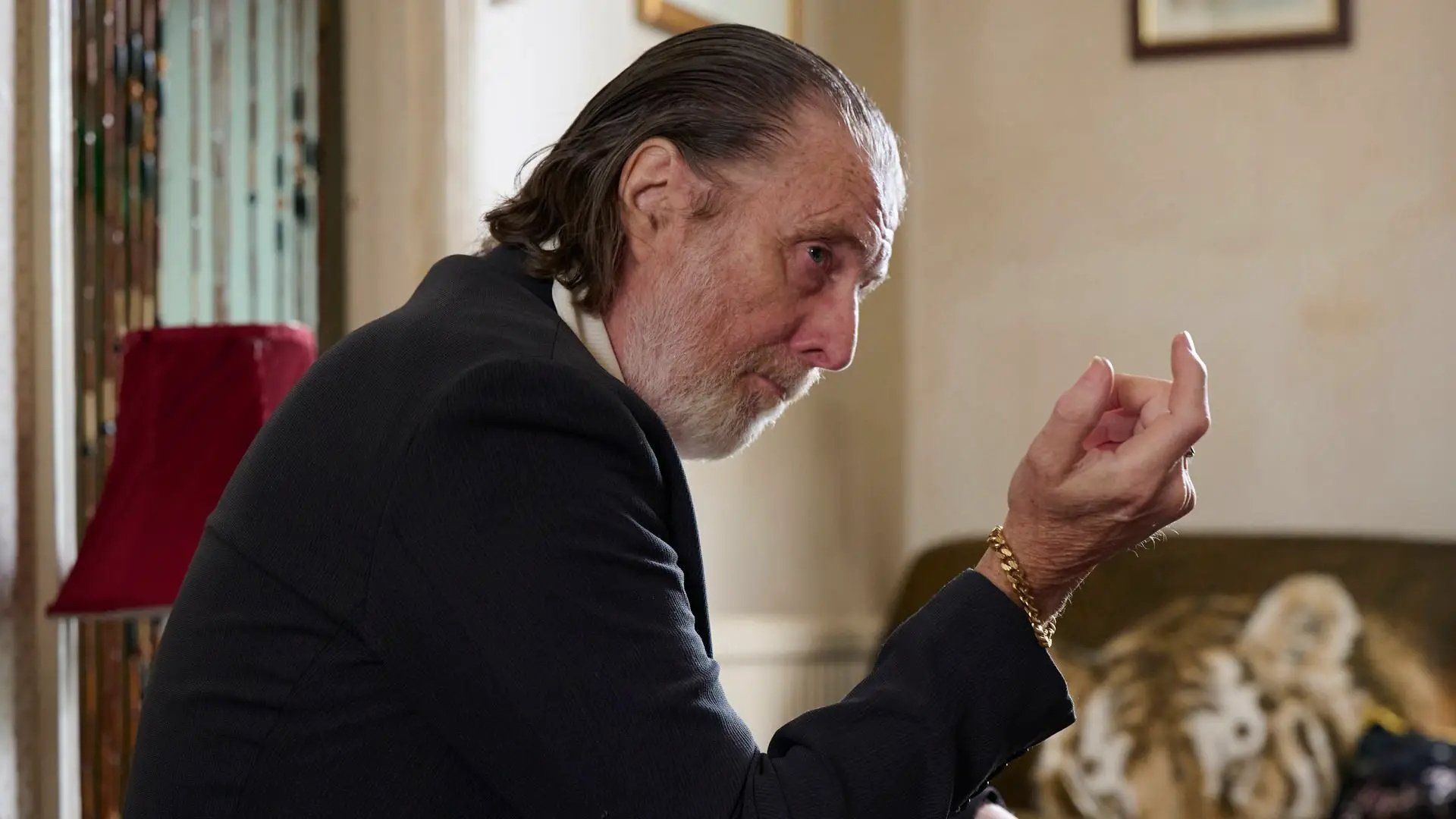 The Death of Bunny Munro background