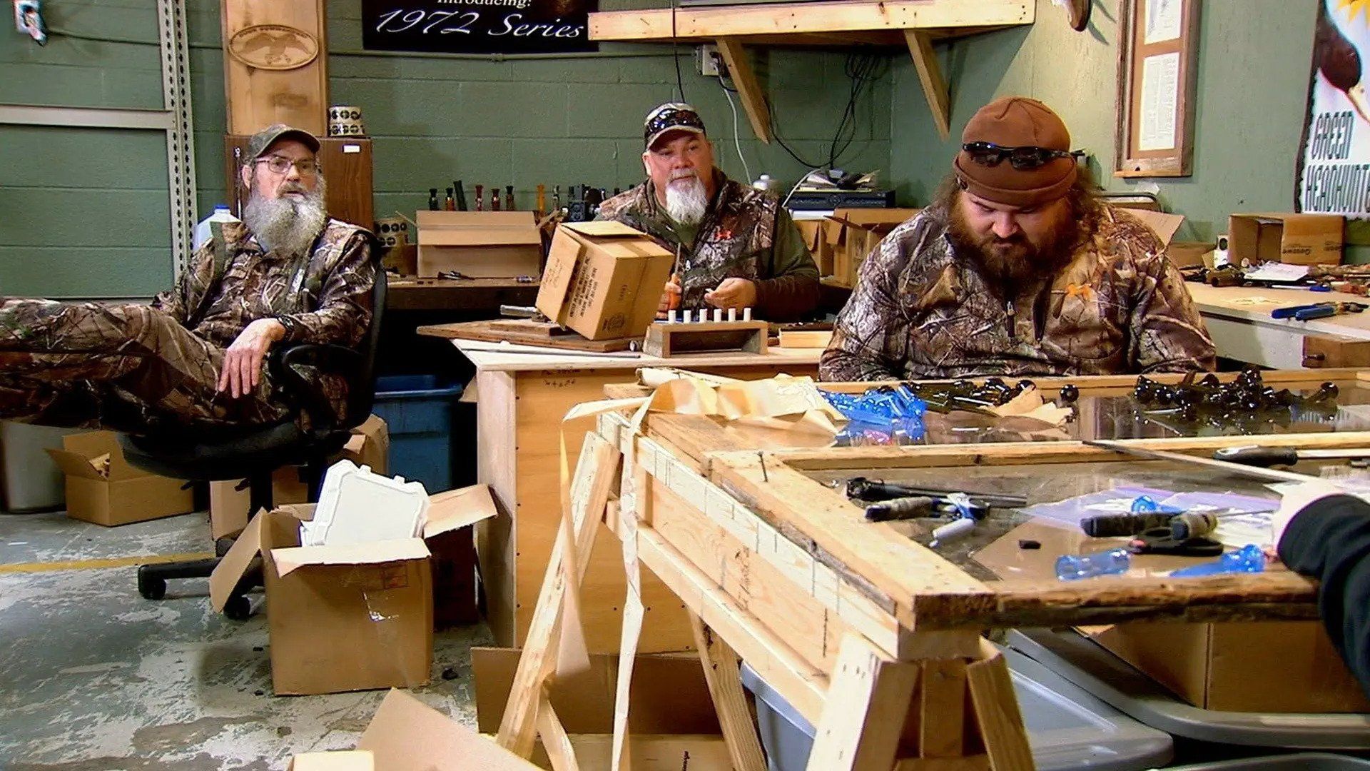Duck Dynasty background