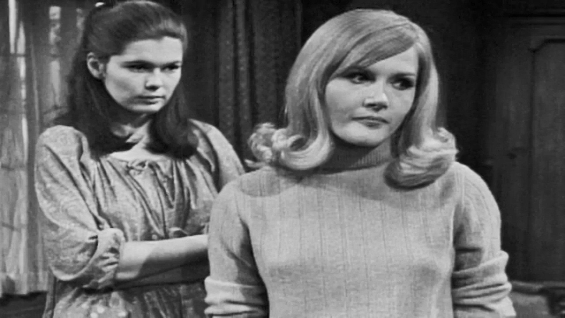 Dark Shadows background