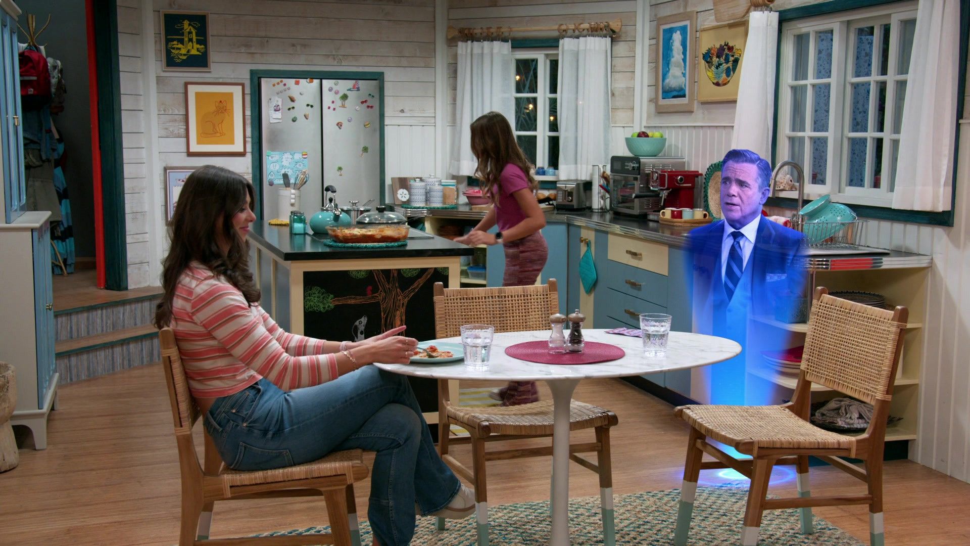 The Thundermans: Undercover background