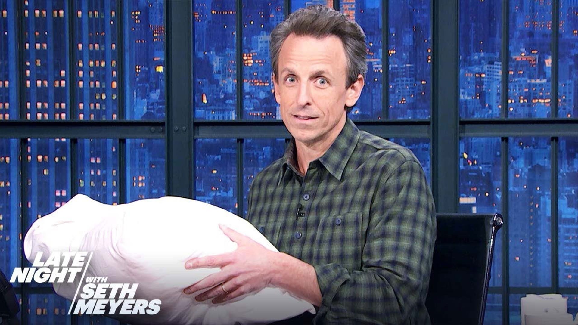 Late Night with Seth Meyers: Corrections" background