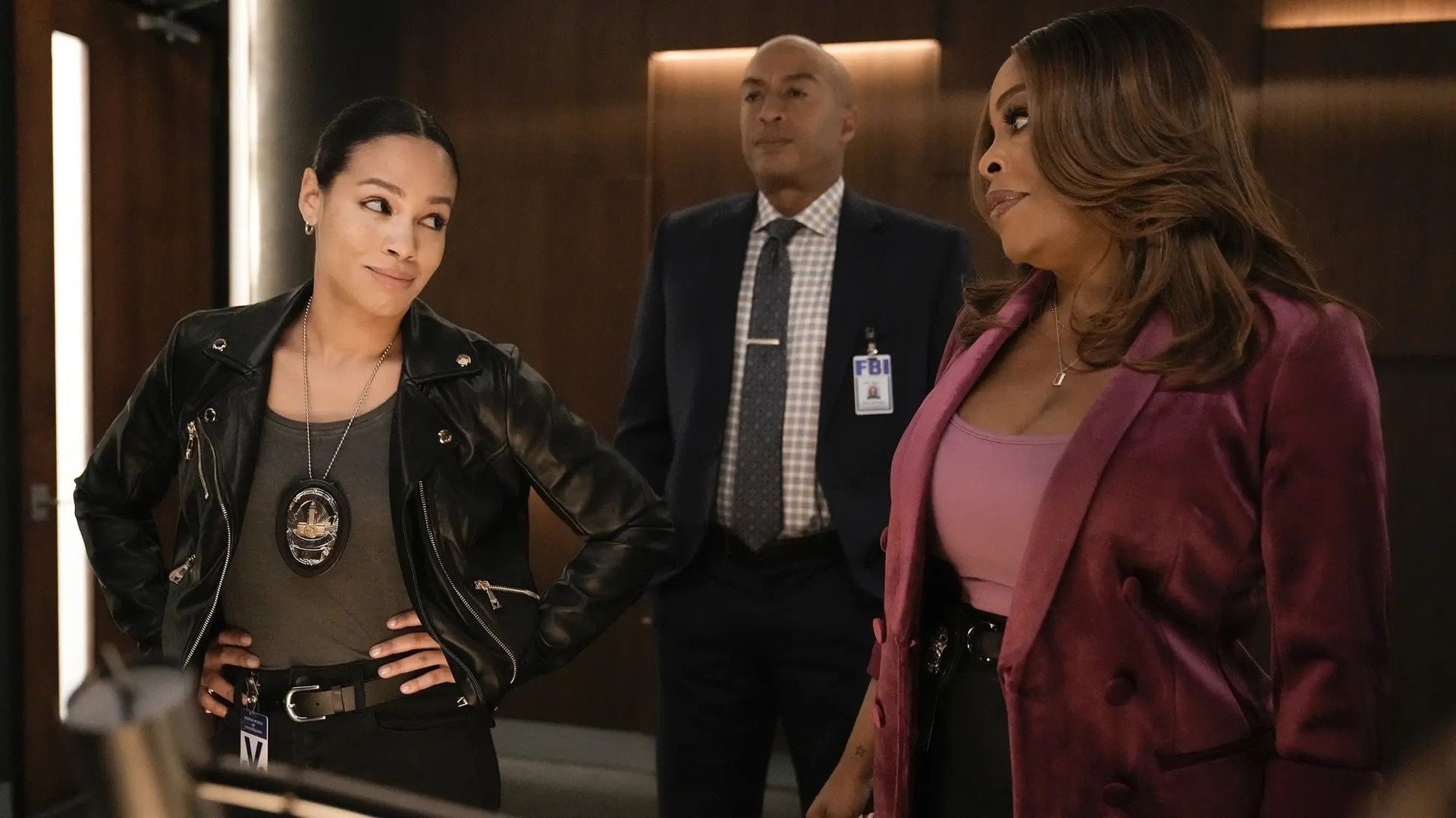 The Rookie: Feds background