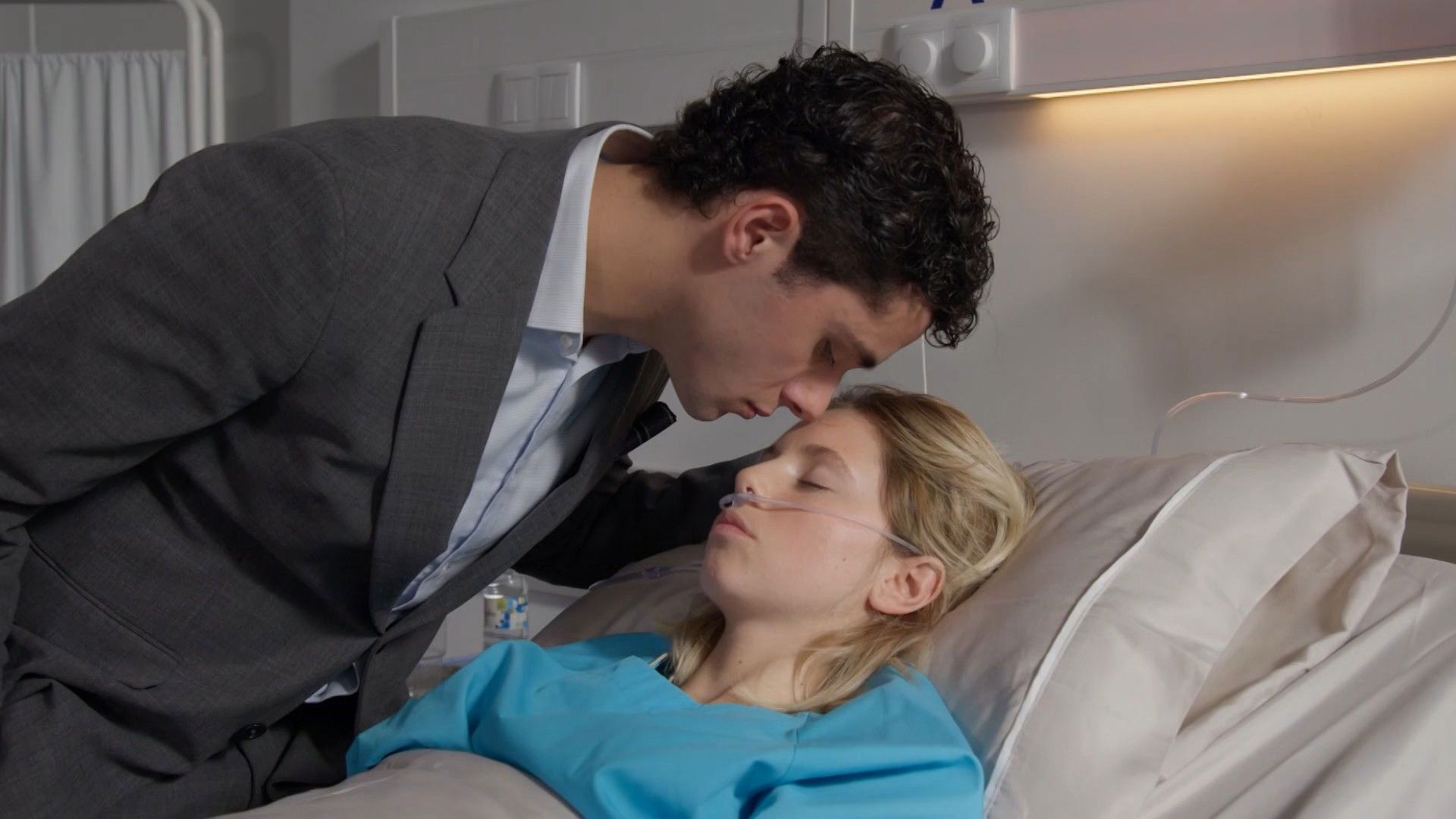 A Herança background