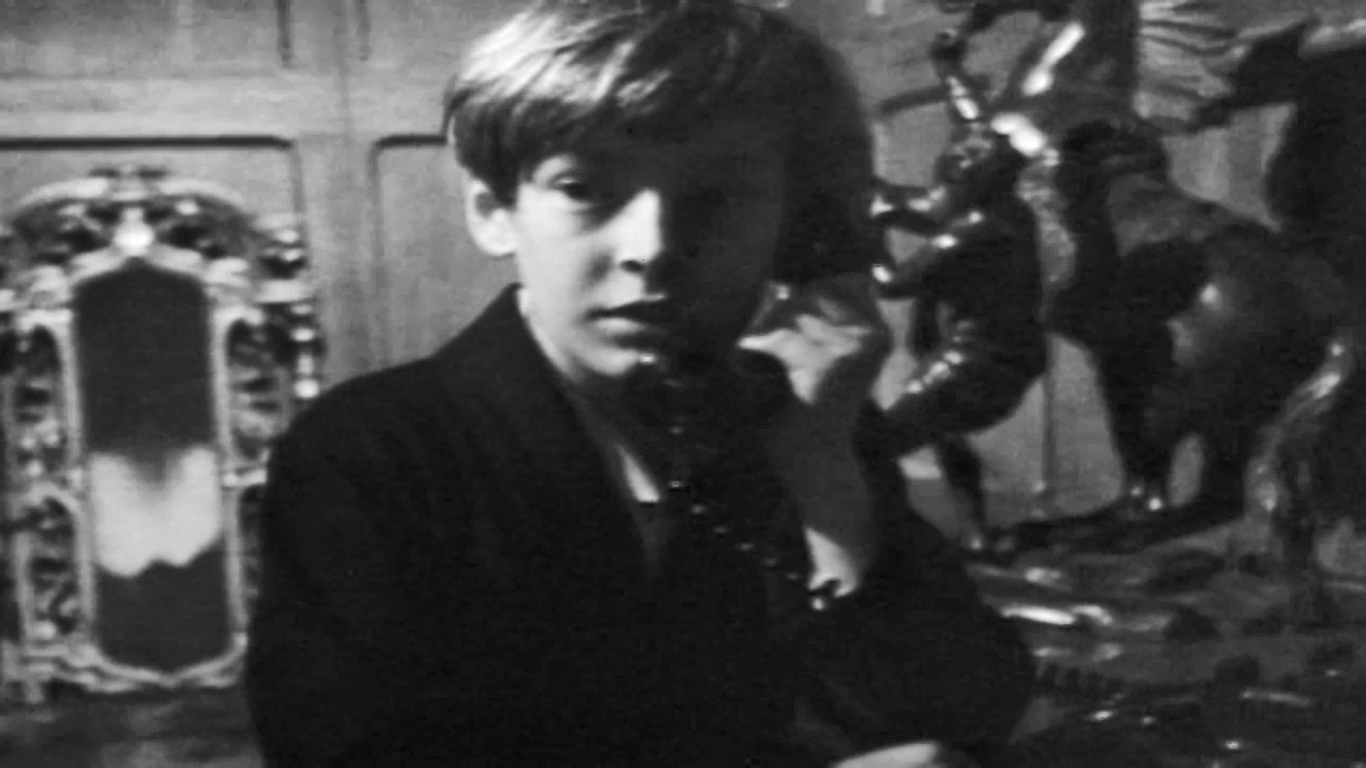 Dark Shadows background