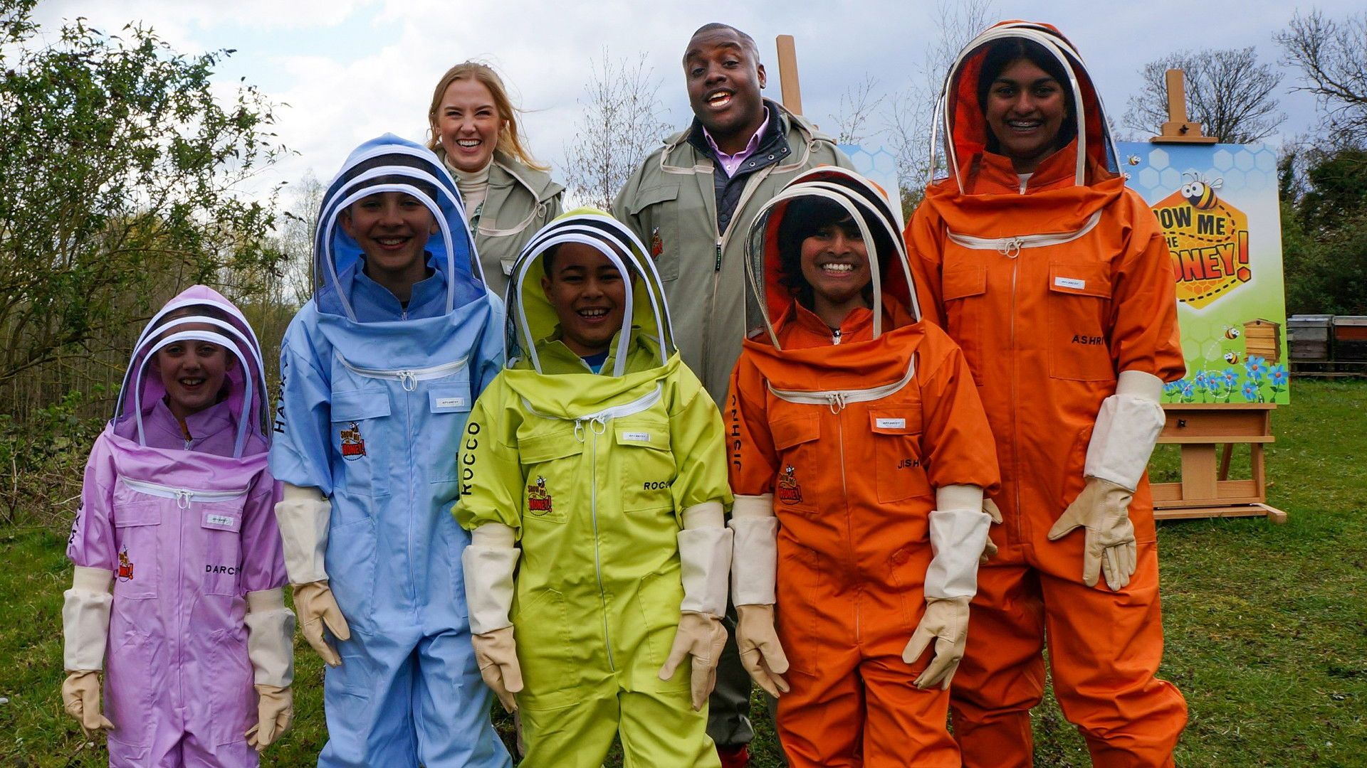 Show Me the Honey background