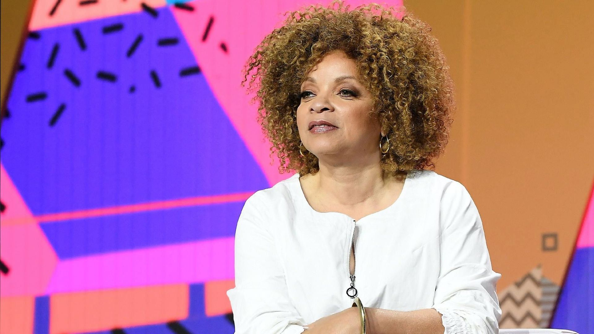 Beyond the Canvas background