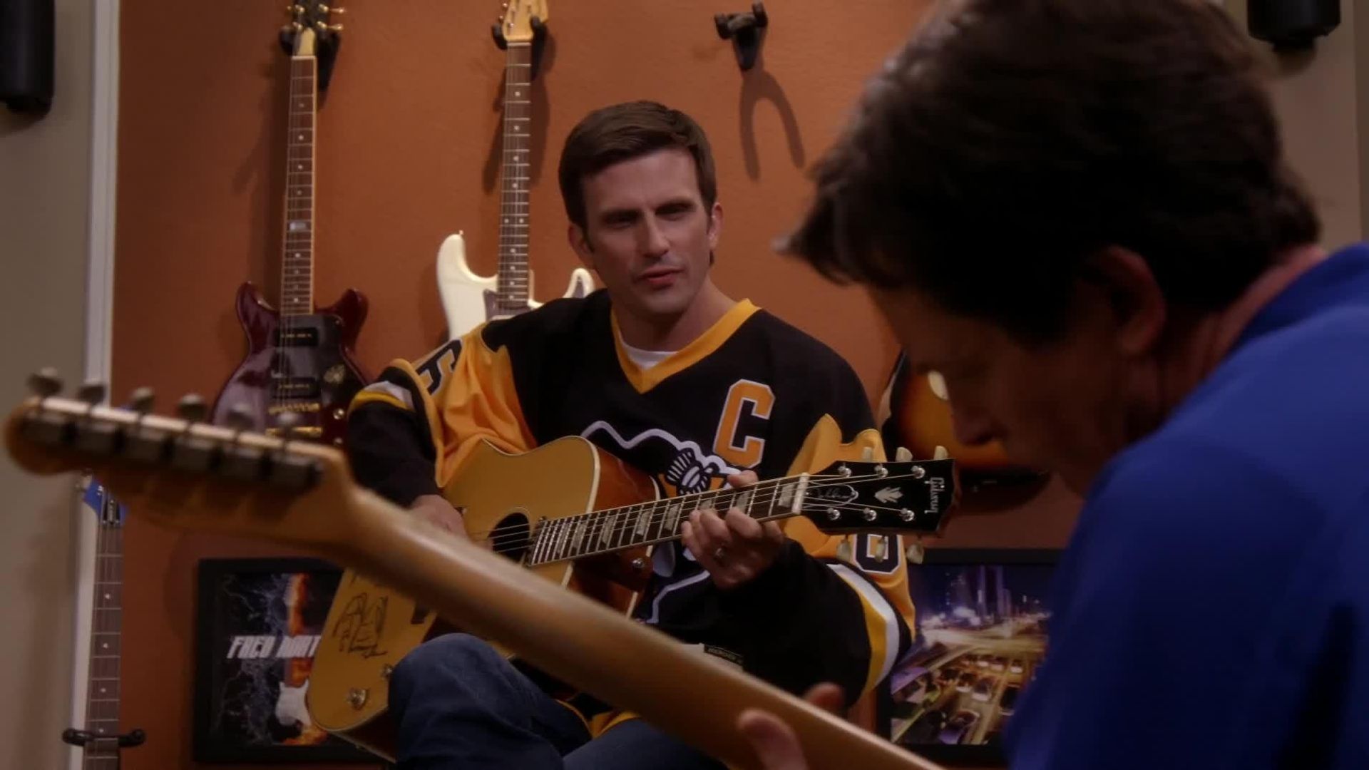 The Michael J. Fox Show background
