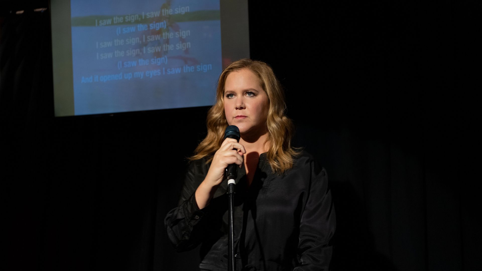 Life & Beth background