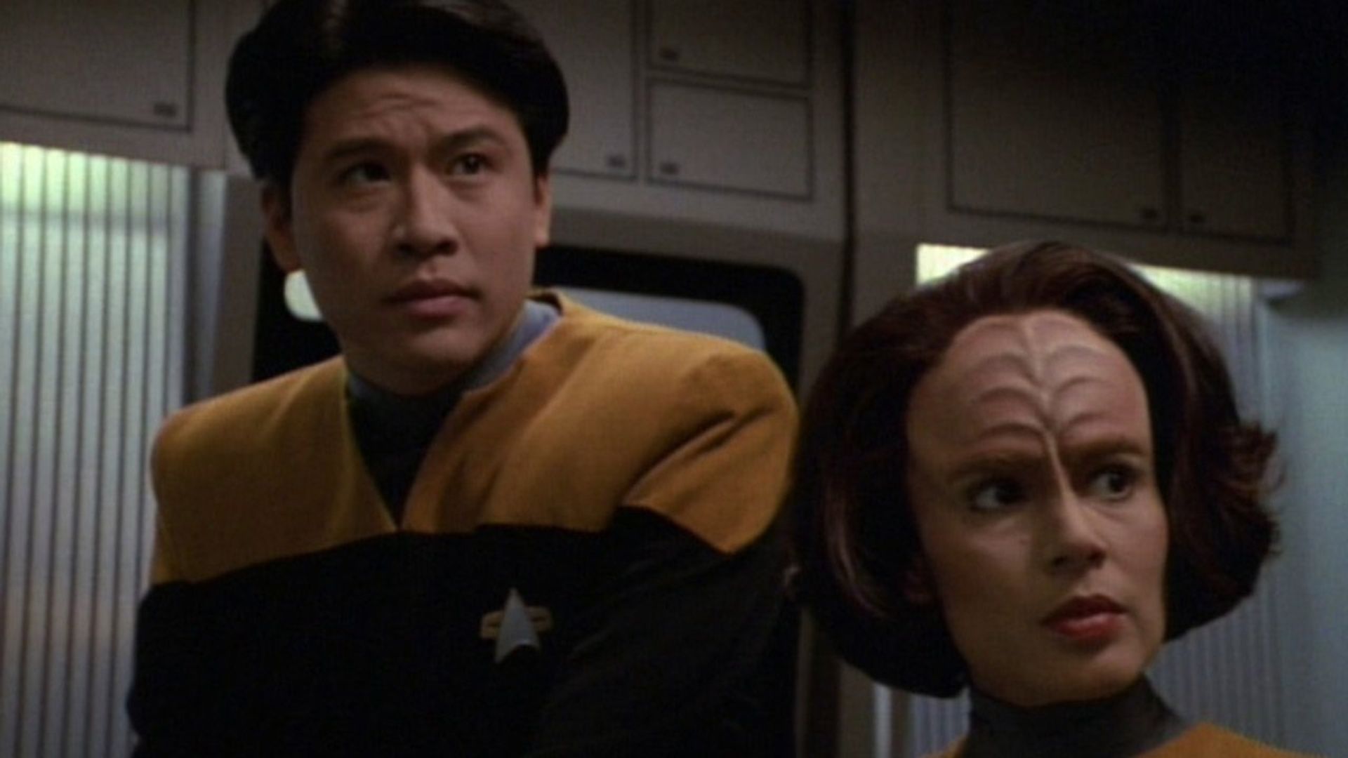 Star Trek: Voyager background