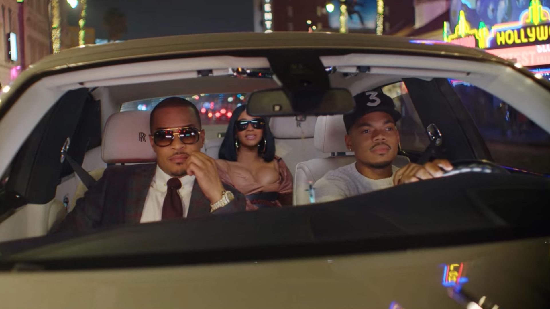 Rhythm + Flow background