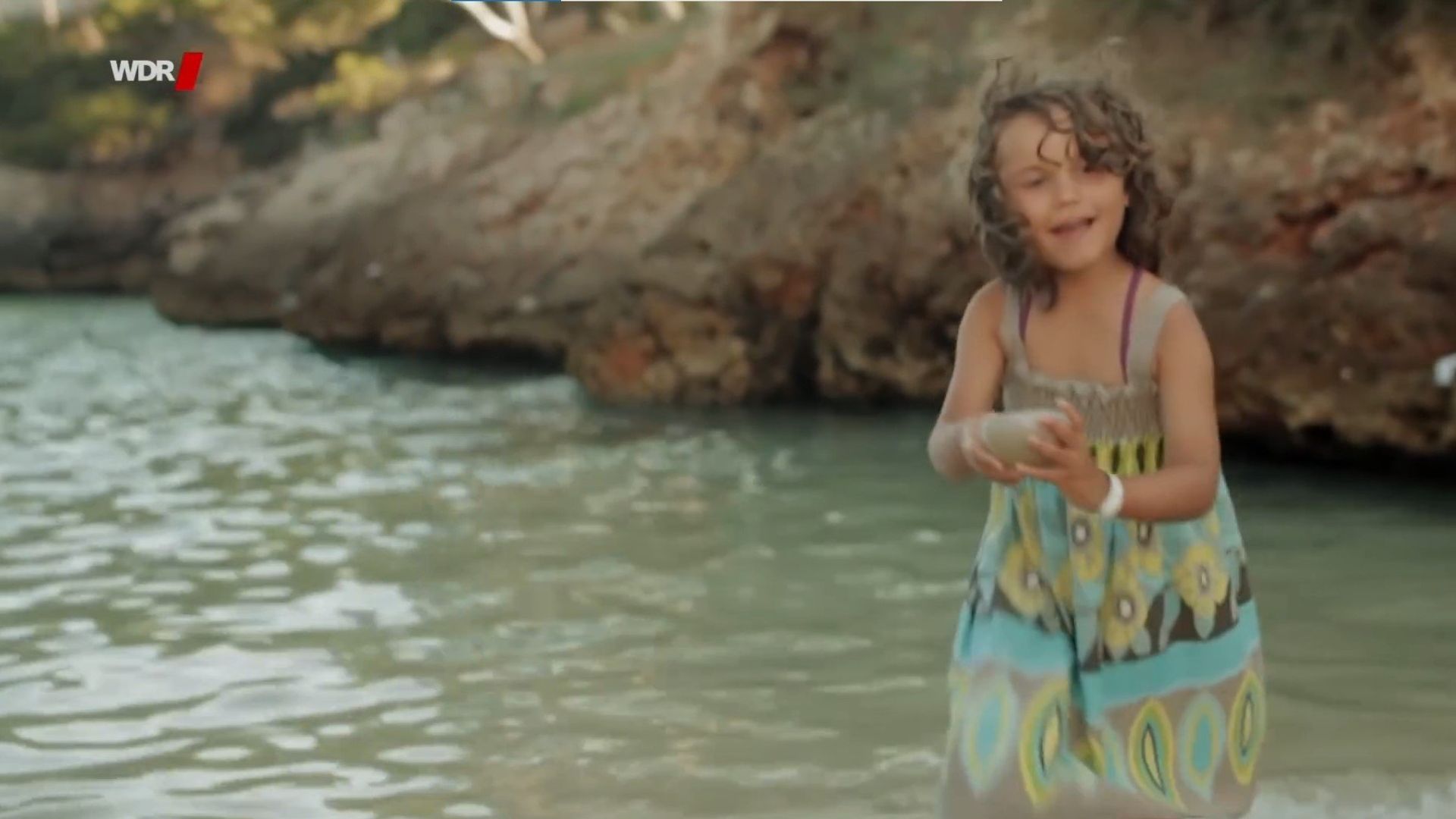 Die Sendung mit dem Elefanten background