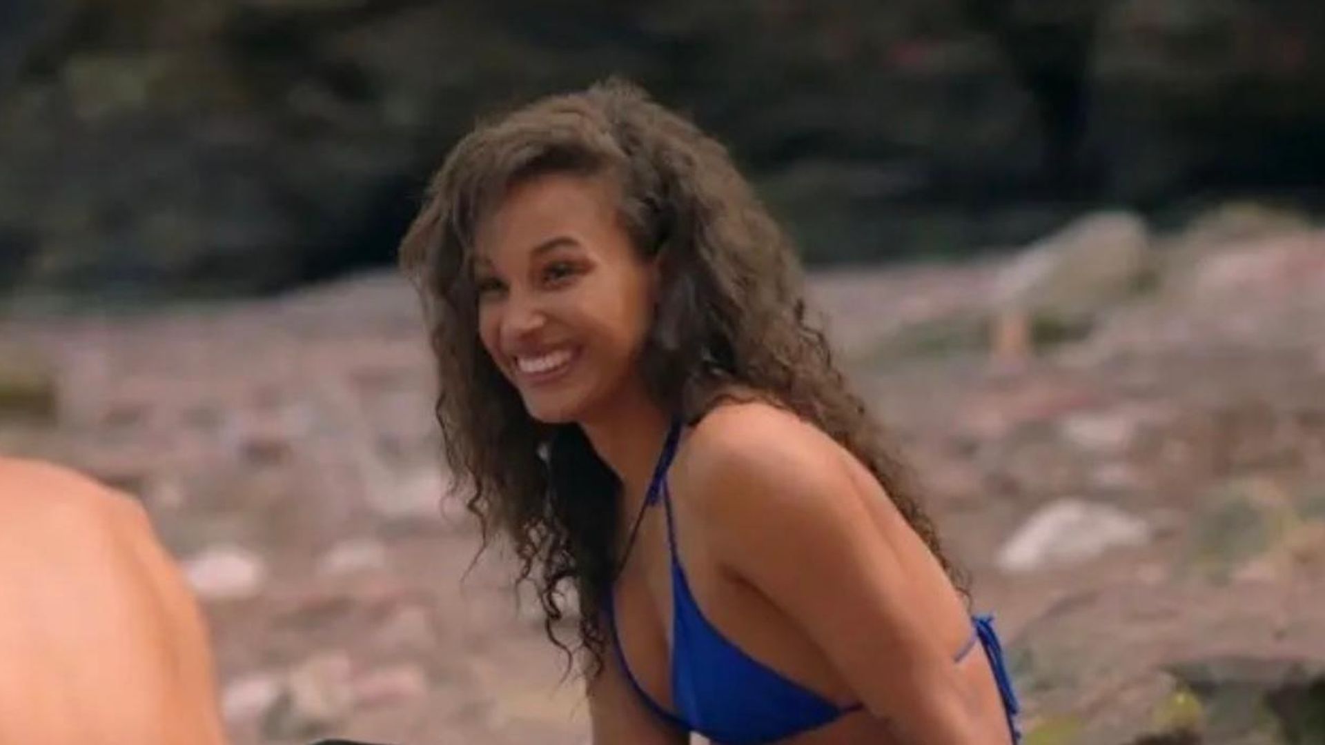 Ready to Mingle background