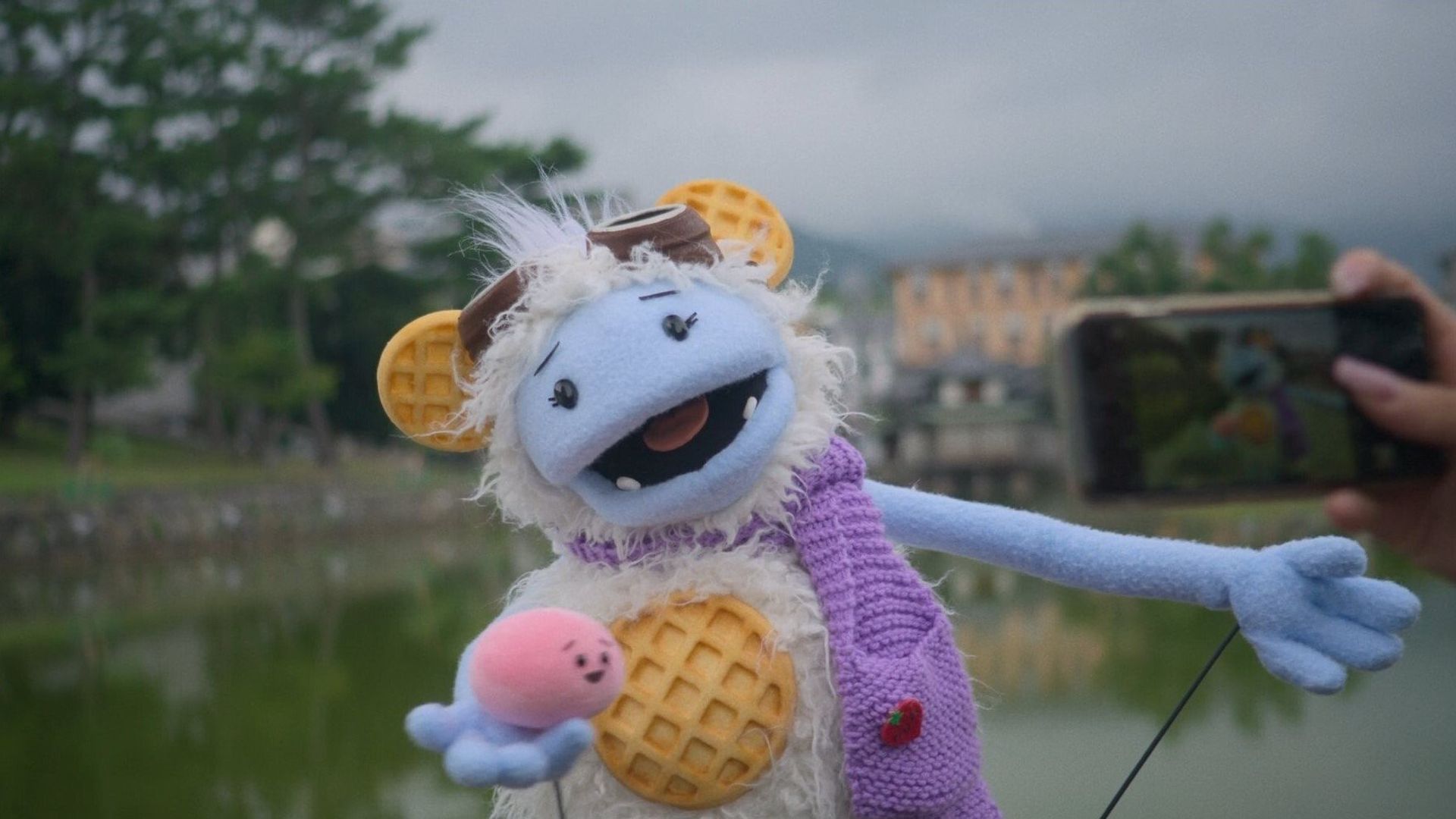 Waffles + Mochi background