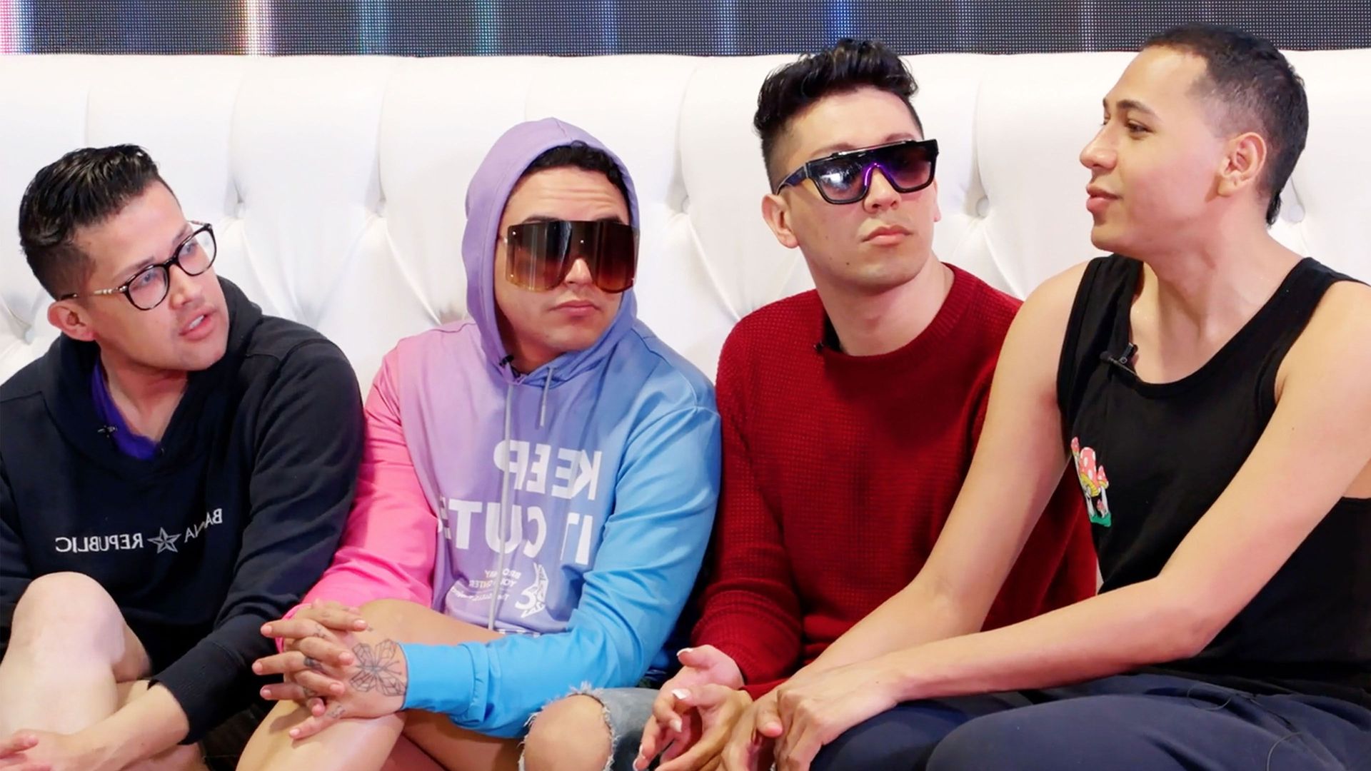 Drag Latina background