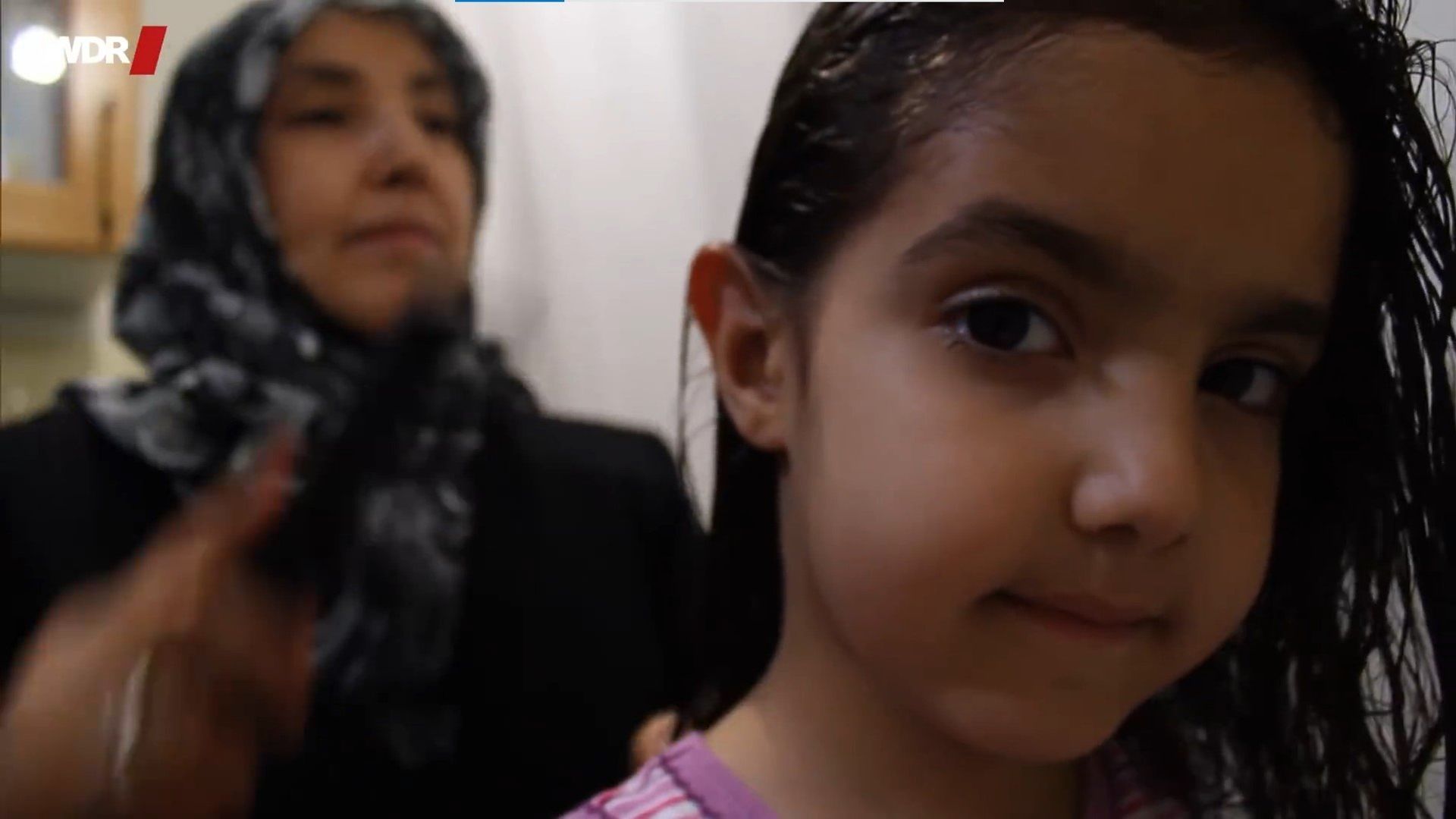 Die Sendung mit dem Elefanten background