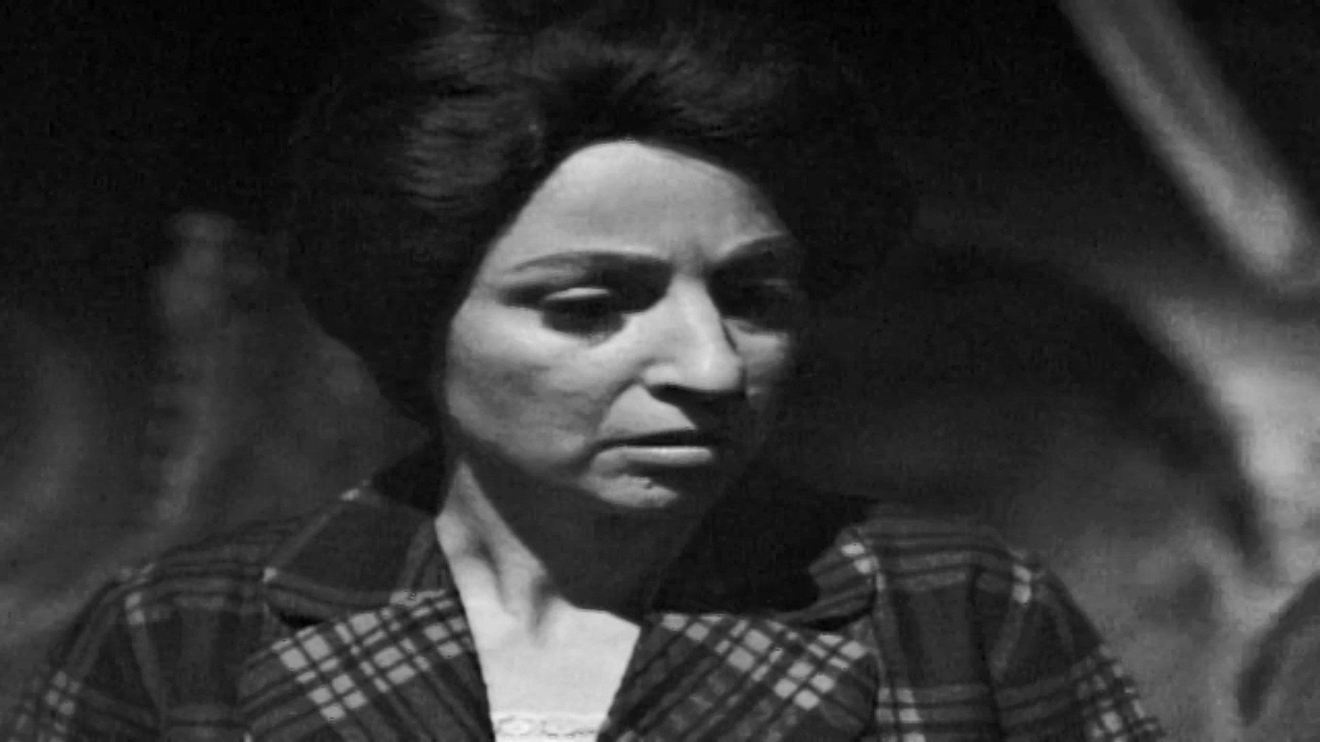 Dark Shadows background