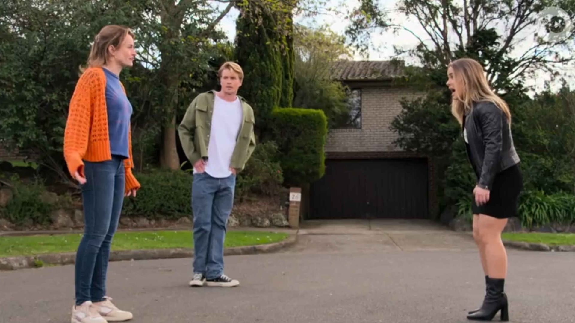 Neighbours background