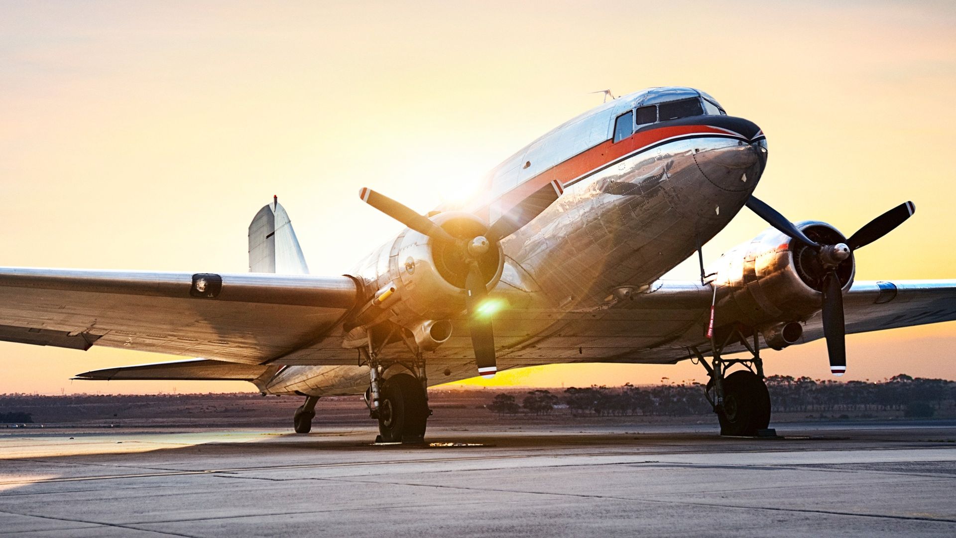 Planes That Changed the World background