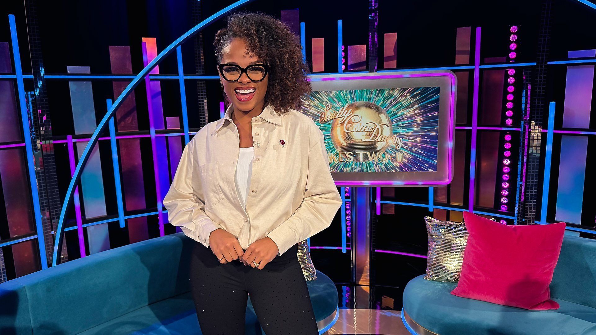 Strictly Come Dancing: It Takes Two background