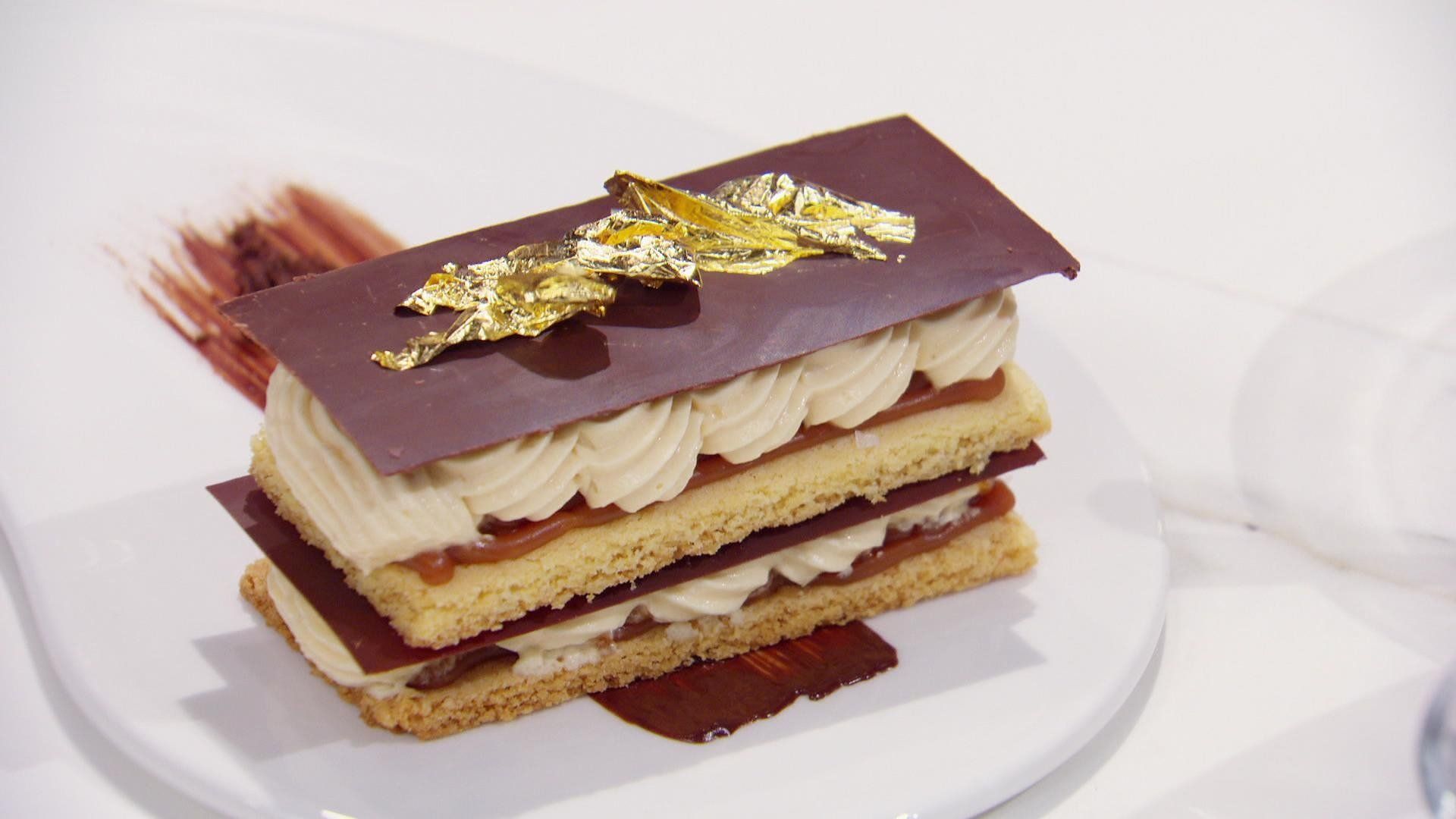 Zumbo's Just Desserts background