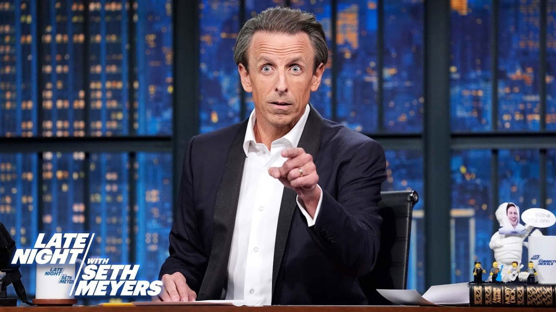 Late Night with Seth Meyers: Corrections" background