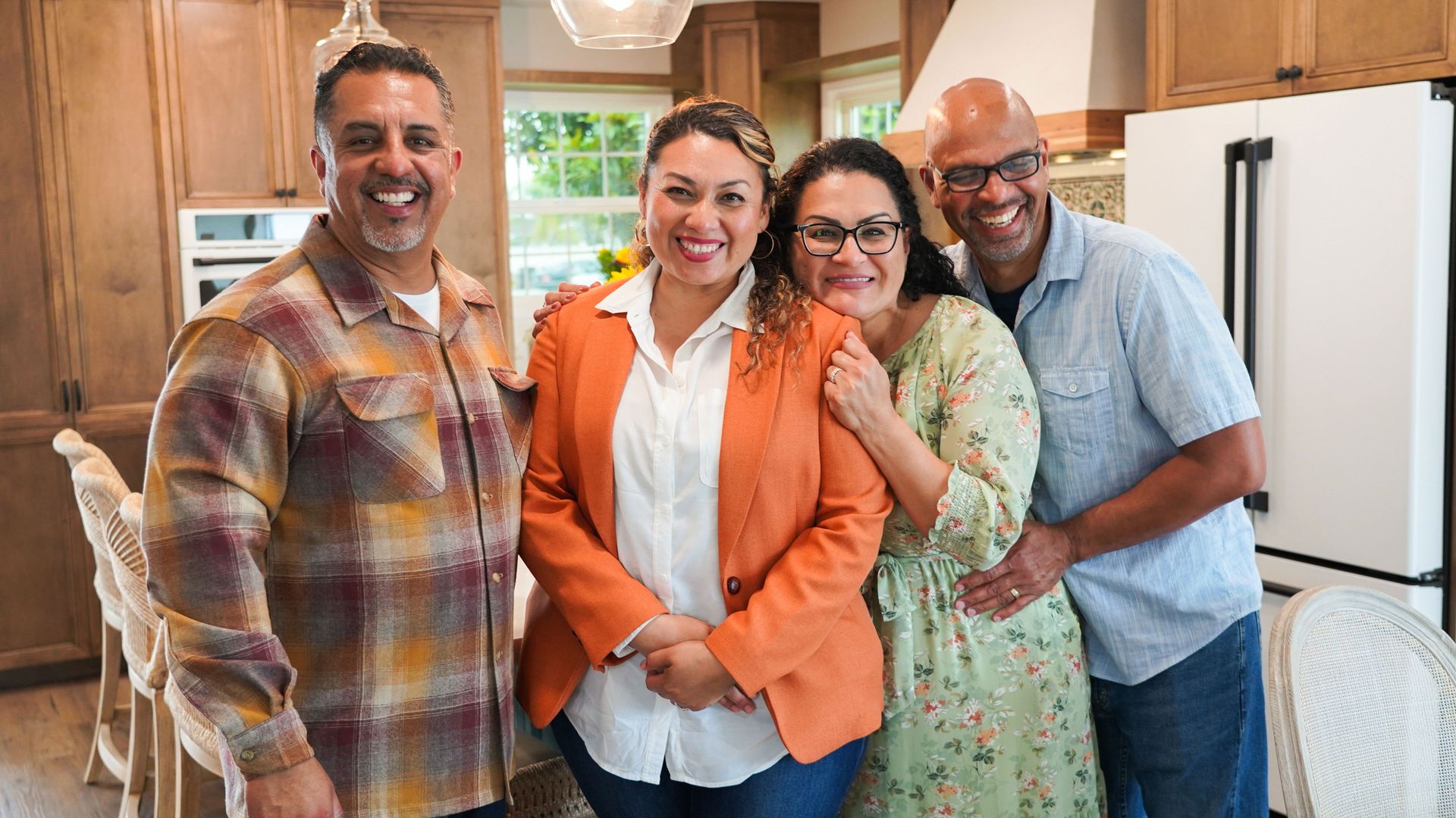 Izzy Does It background