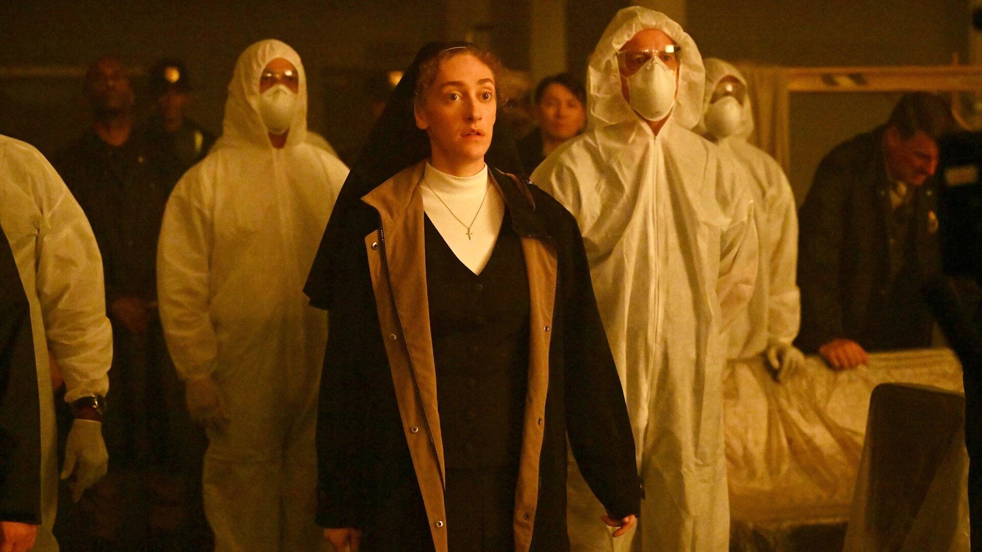 Grotesquerie background