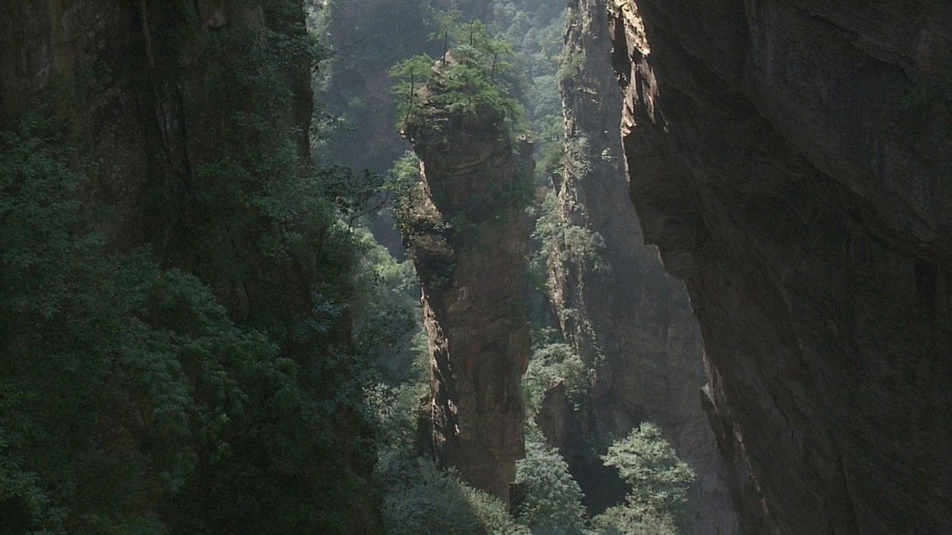Chilly Beach background
