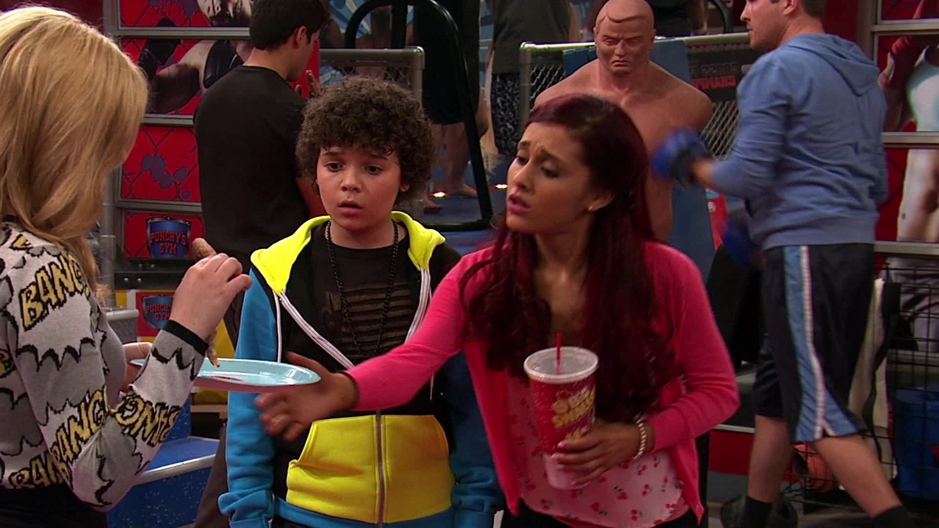 Sam & Cat background