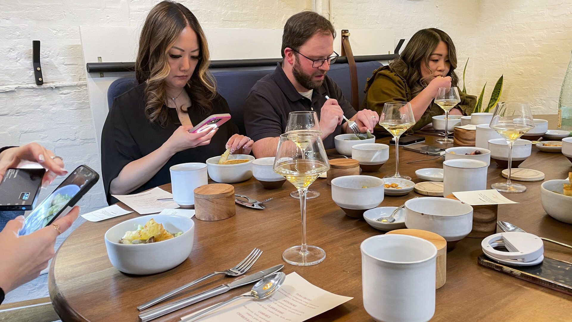 Me or the Menu background