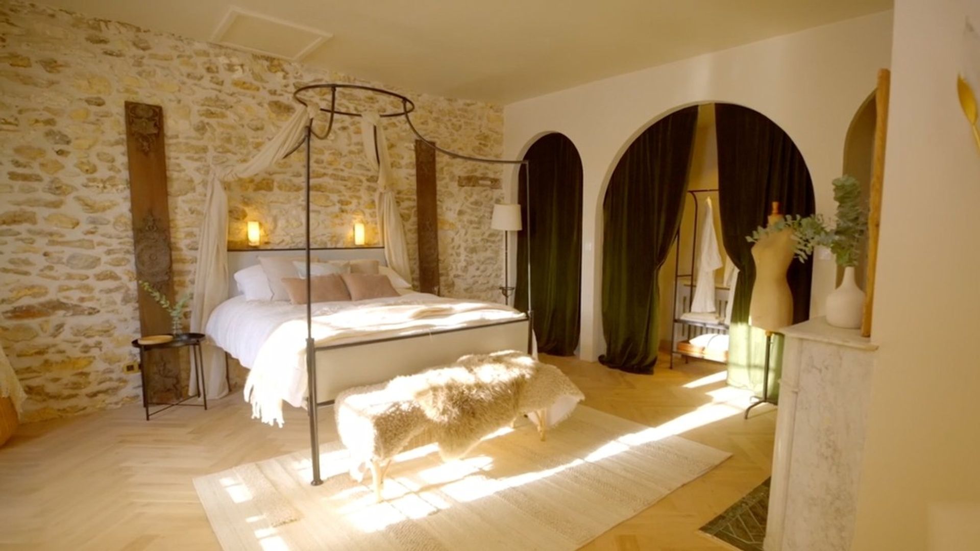 Castle Impossible background