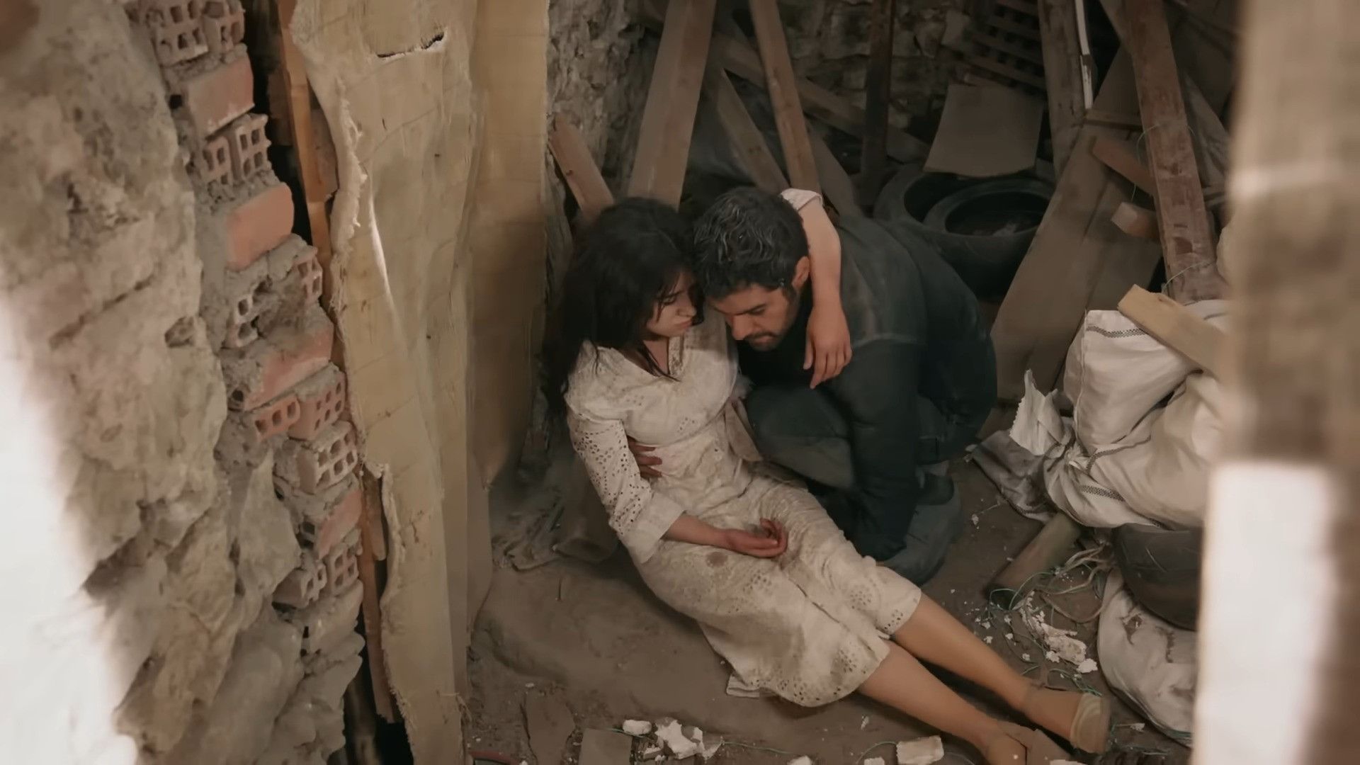 Rüzgarli Tepe background