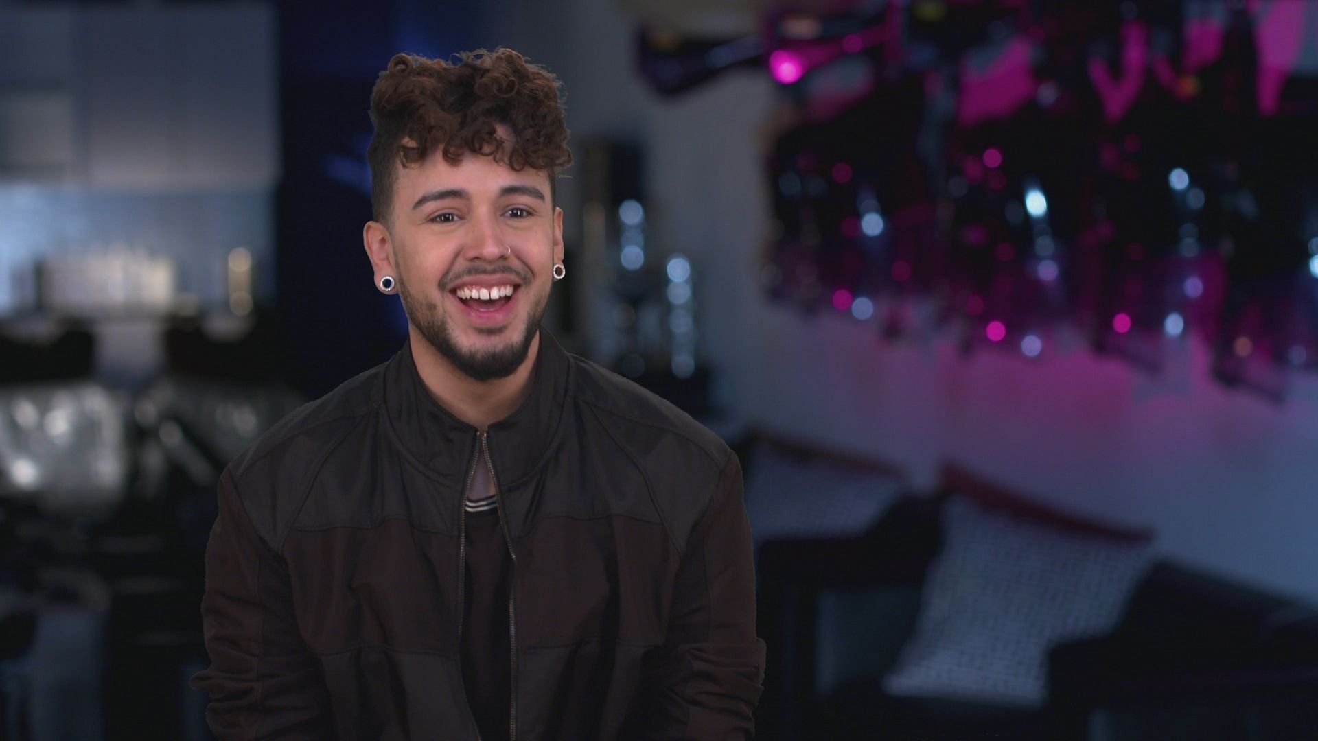 VH1 Beauty Bar background