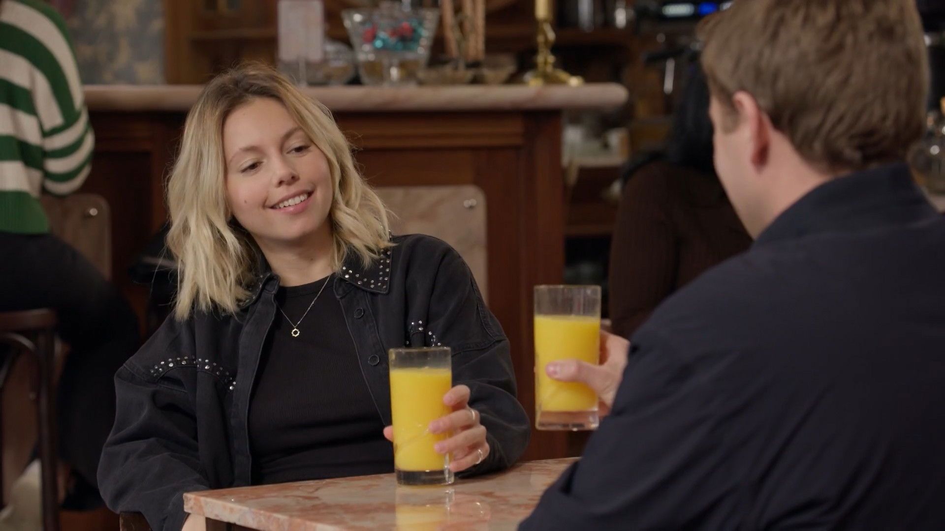 A Herança background